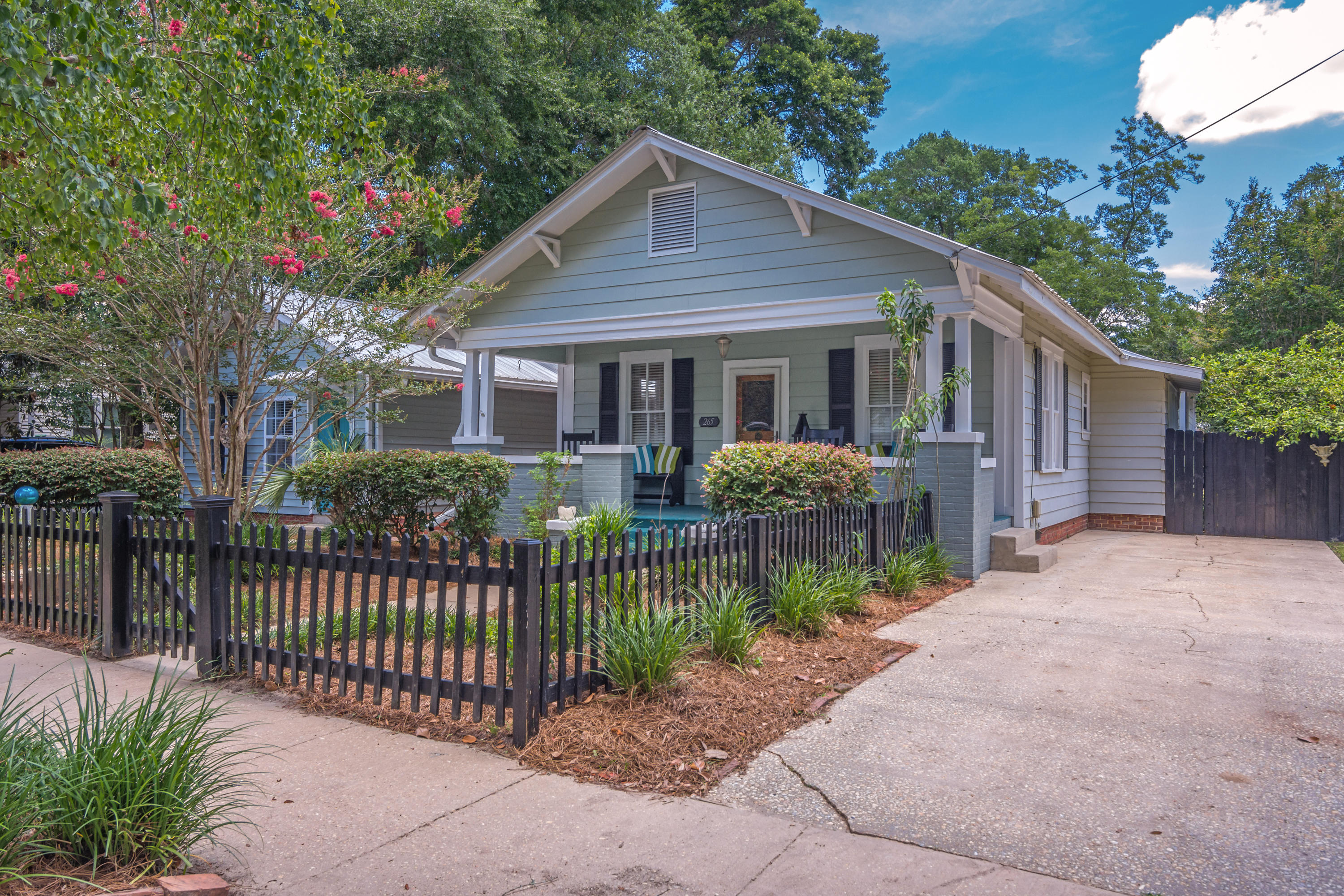 TOWN OF DEFUNIAK SPRINGS - Residential