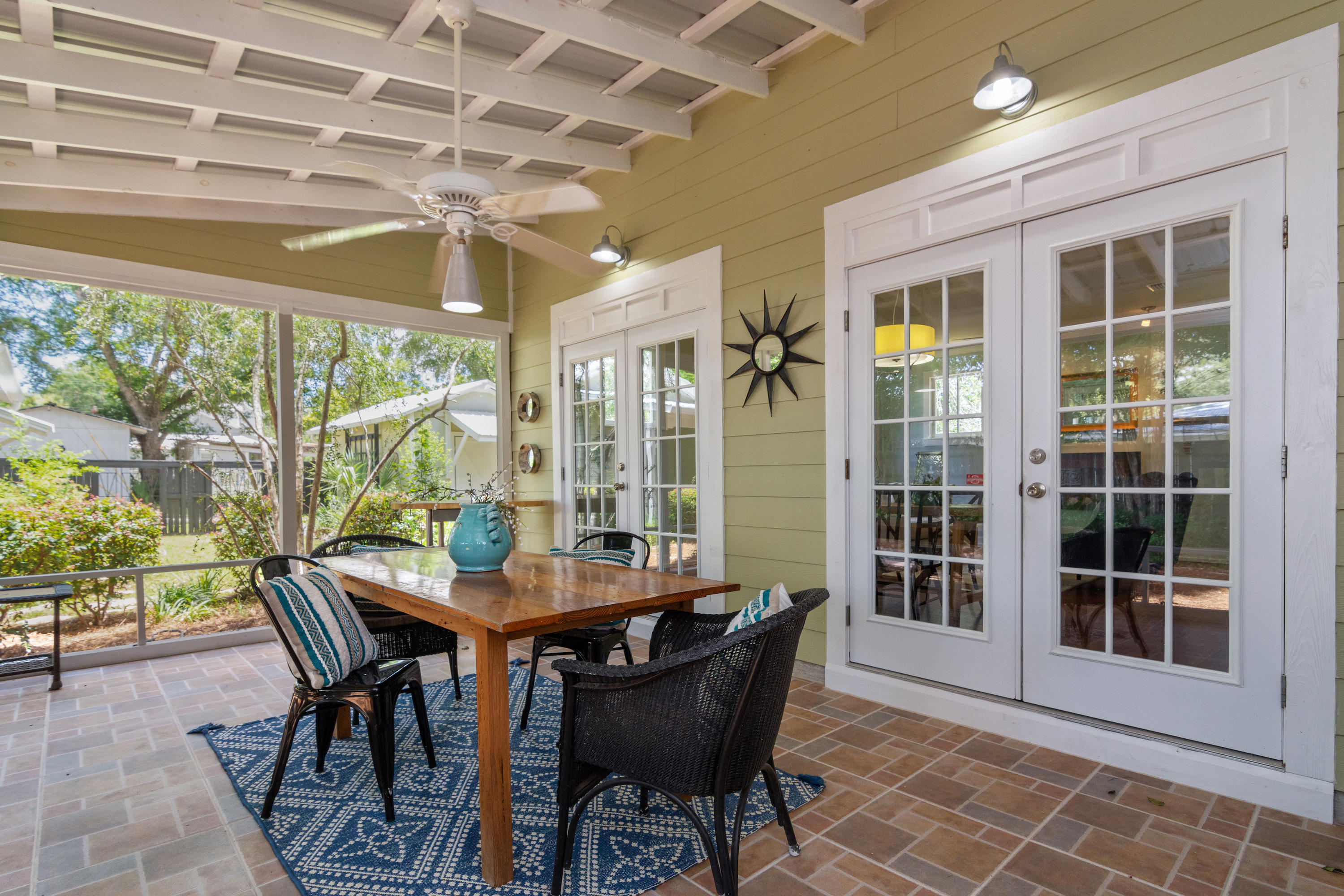 TOWN OF DEFUNIAK SPRINGS - Residential