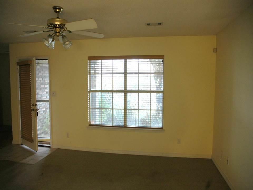 COVENTRY CORNERS - Residential