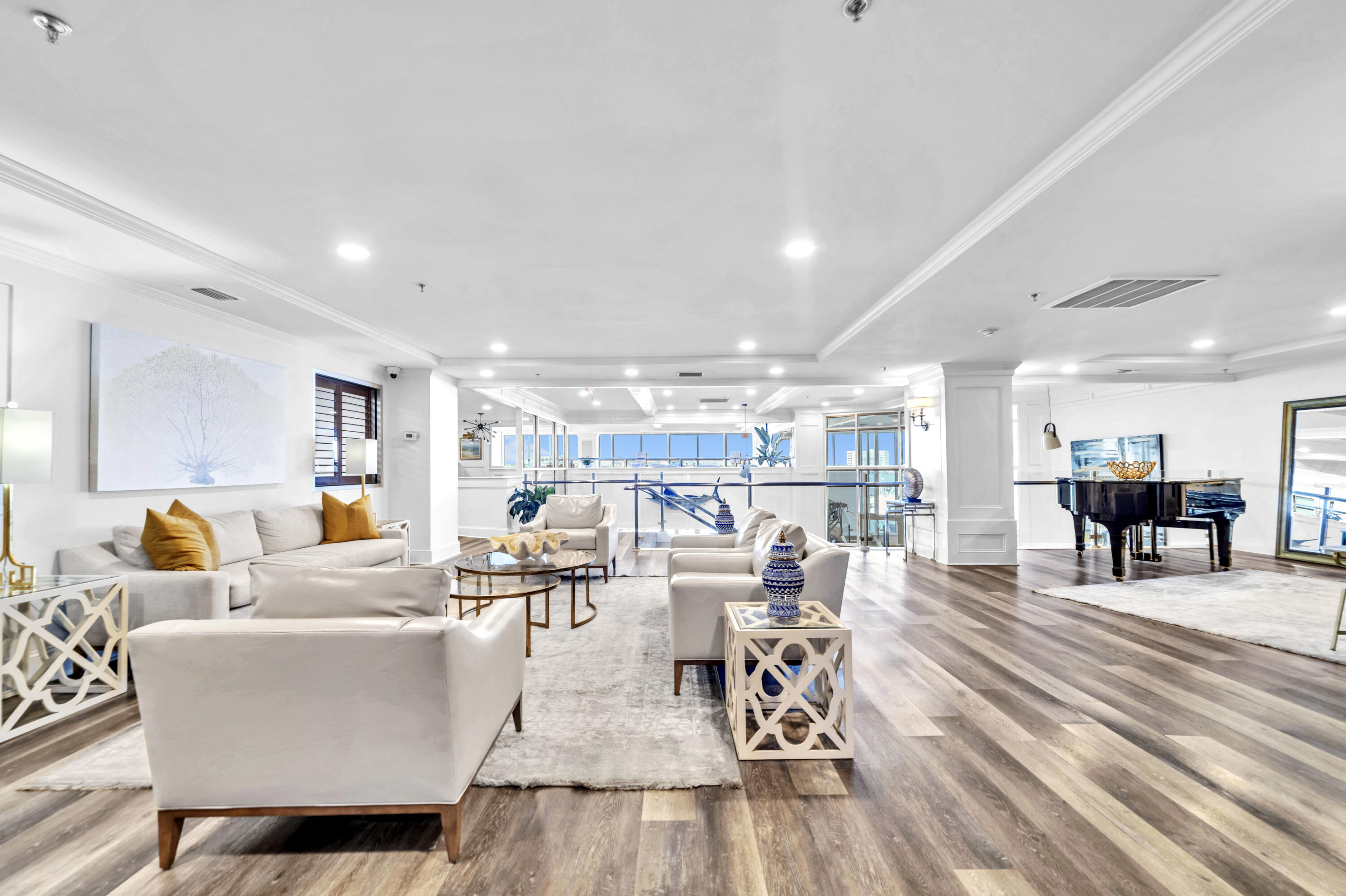 DESTIN YACHT CLUB - Residential
