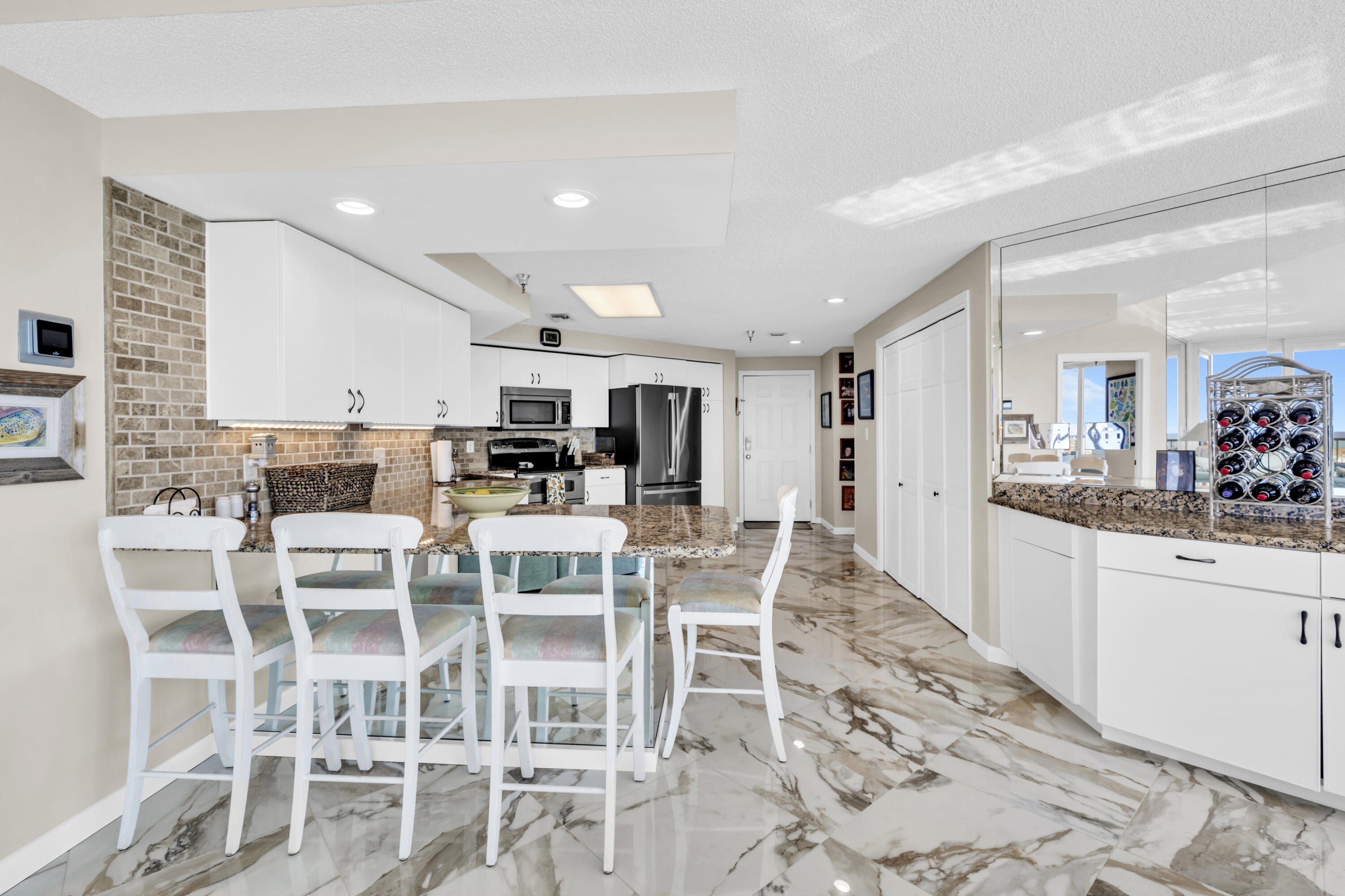 DESTIN YACHT CLUB - Residential