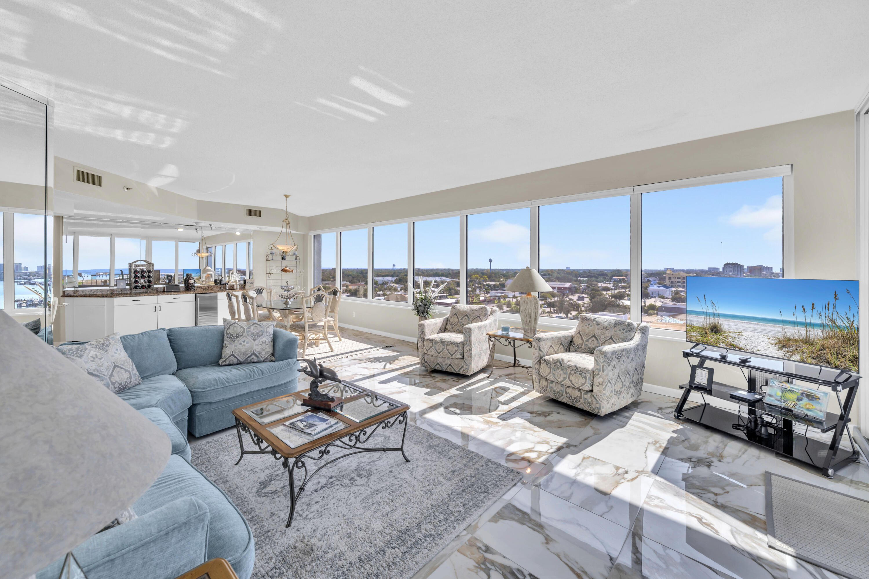 DESTIN YACHT CLUB - Residential