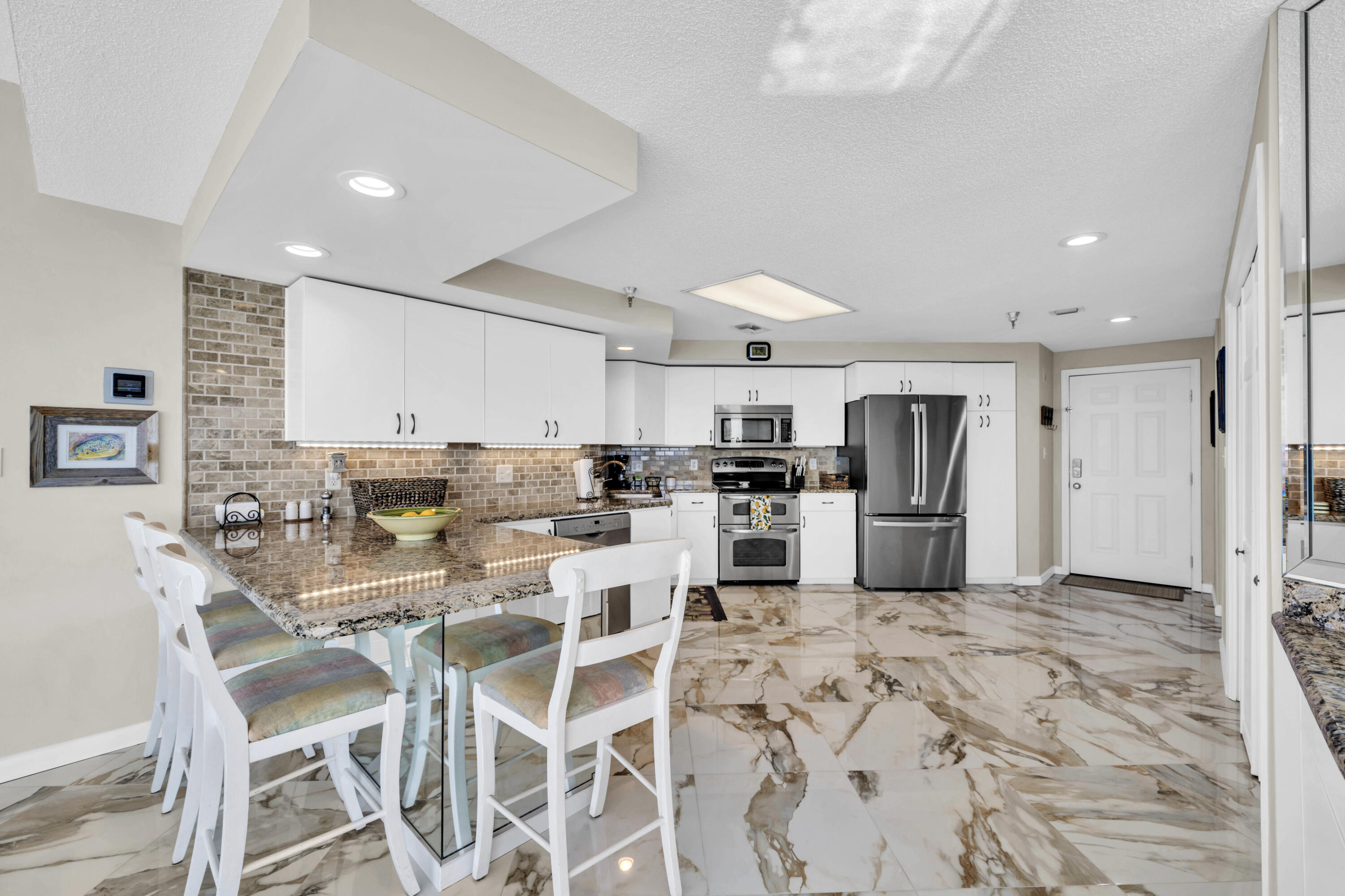 DESTIN YACHT CLUB - Residential