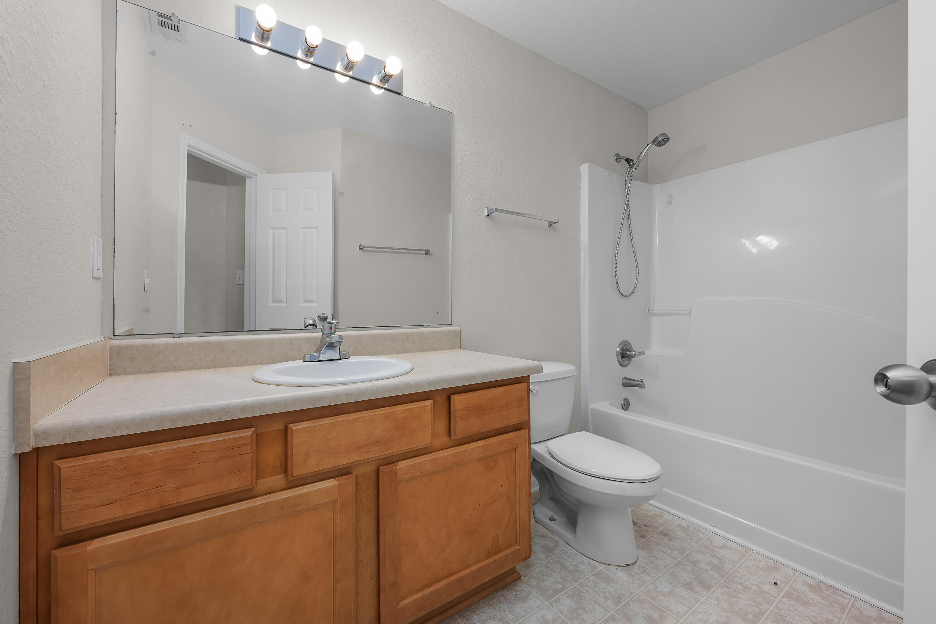 QUAIL RUN - Residential