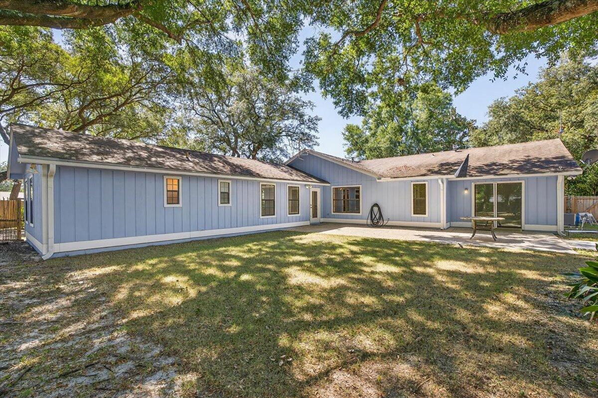 GRAND RIDGE PH I LOT 6 BLK C - Residential Lease