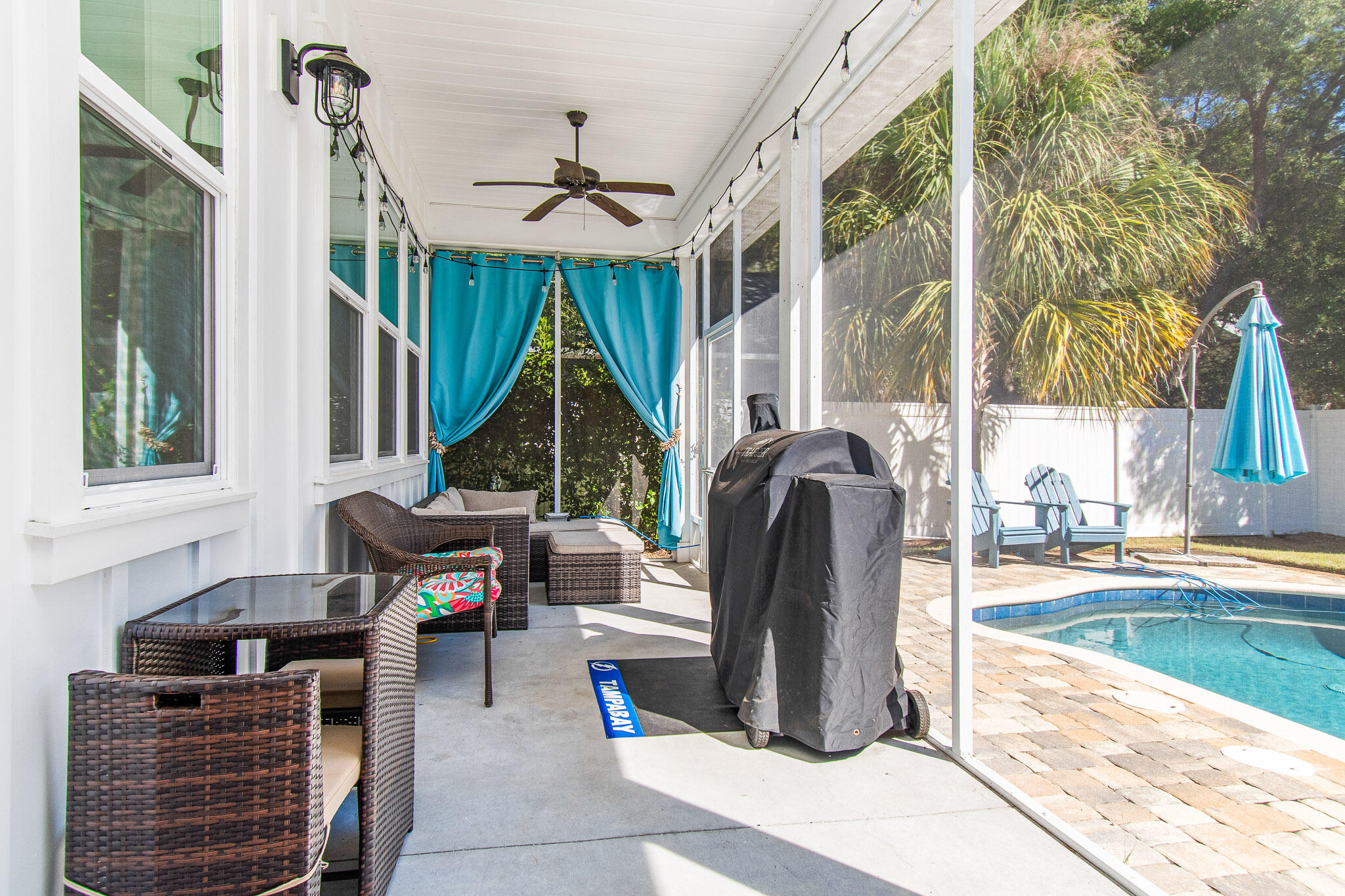 WHITES GULFVIEW ESTATES 2ND ADDN - Residential