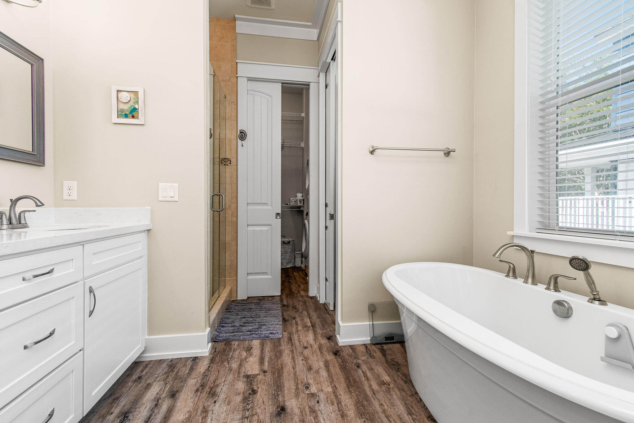 WHITES GULFVIEW ESTATES 2ND ADDN - Residential