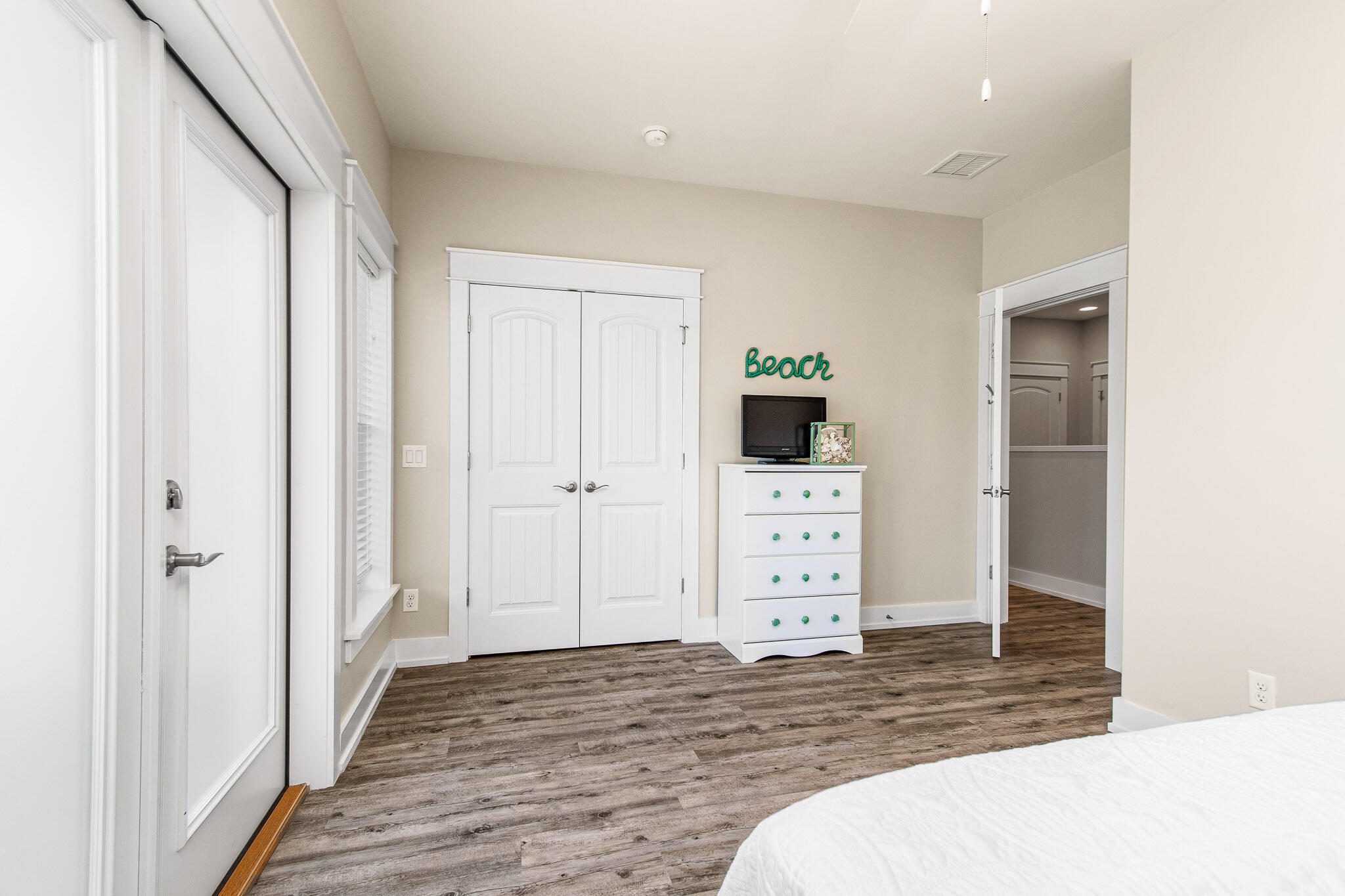 WHITES GULFVIEW ESTATES 2ND ADDN - Residential