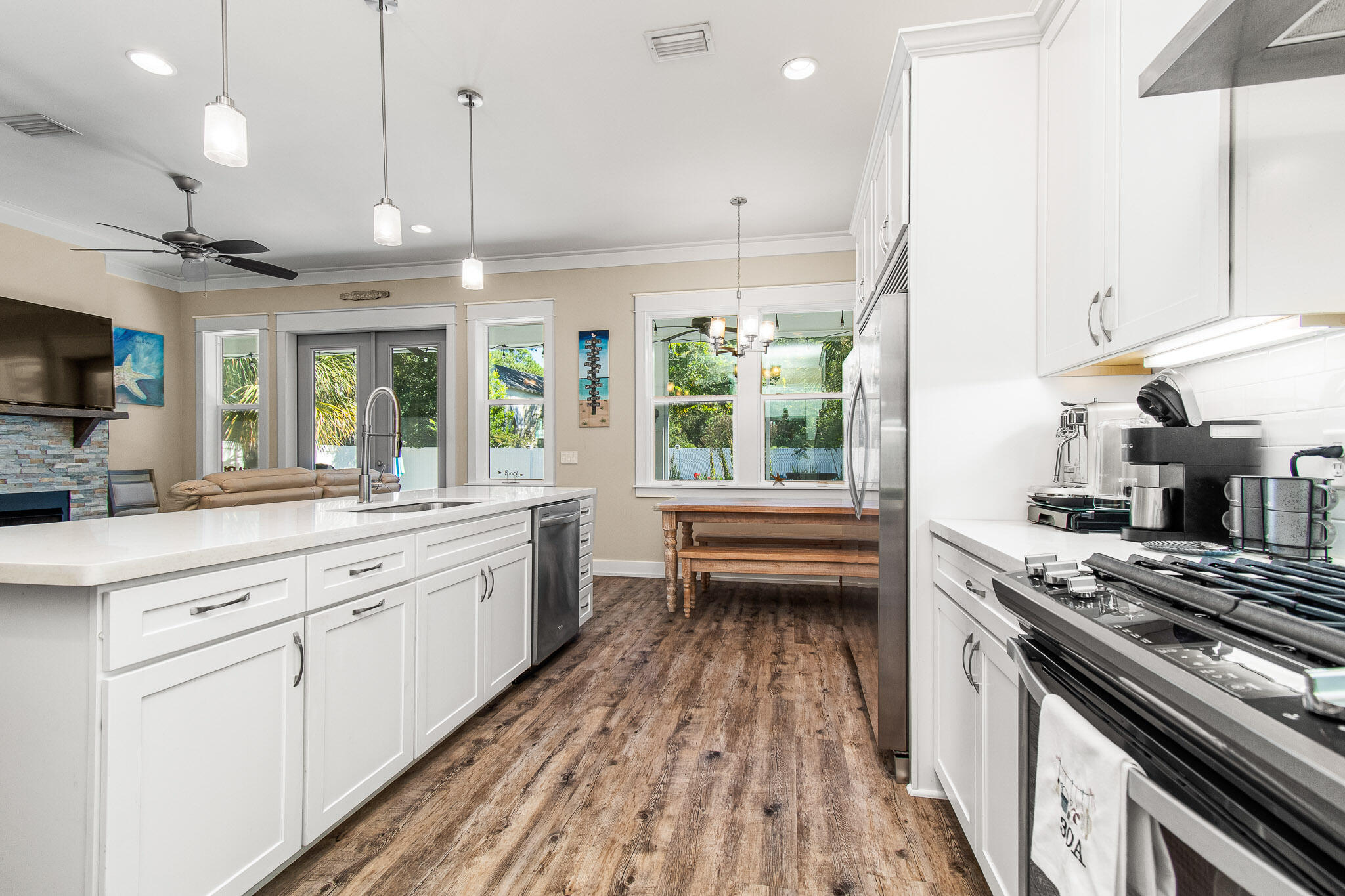 WHITES GULFVIEW ESTATES 2ND ADDN - Residential