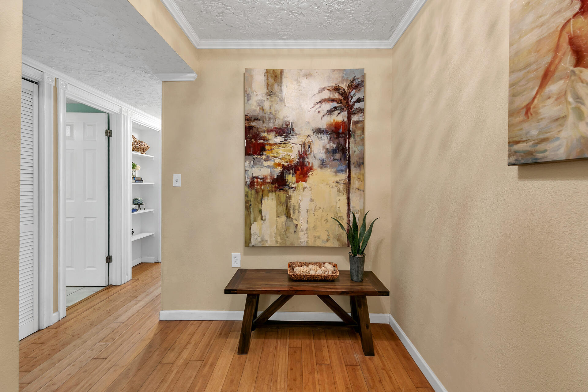 Jetty East Condominium - Residential