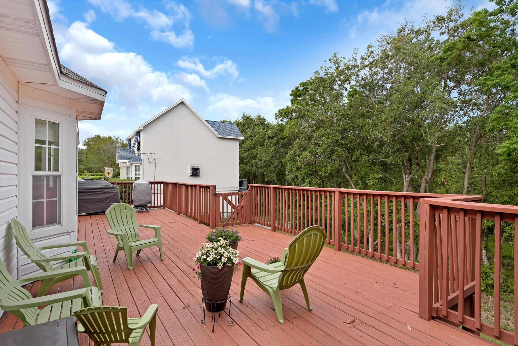 LAKE LORRAINE GARDENS - Residential