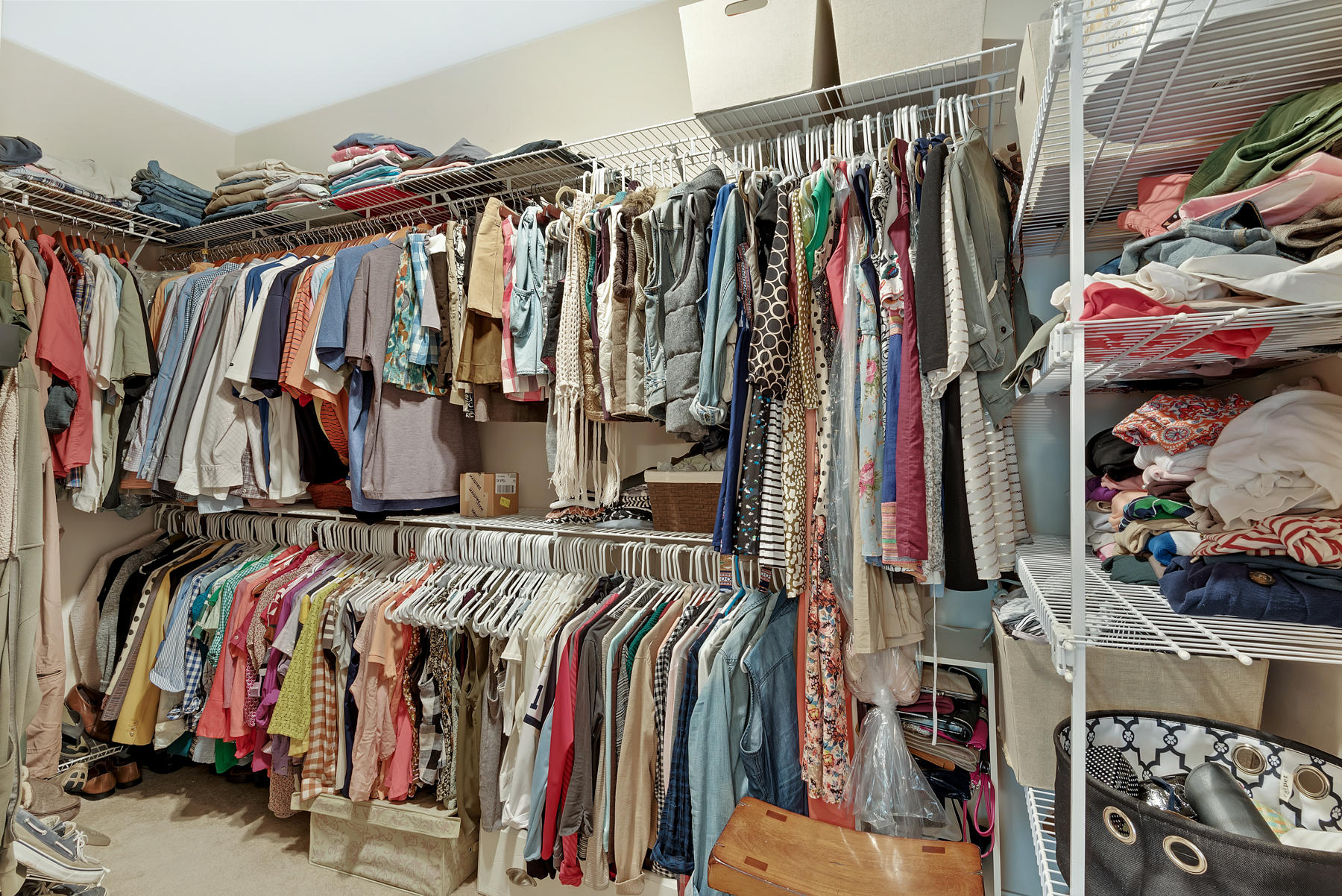 LAKE LORRAINE GARDENS - Residential