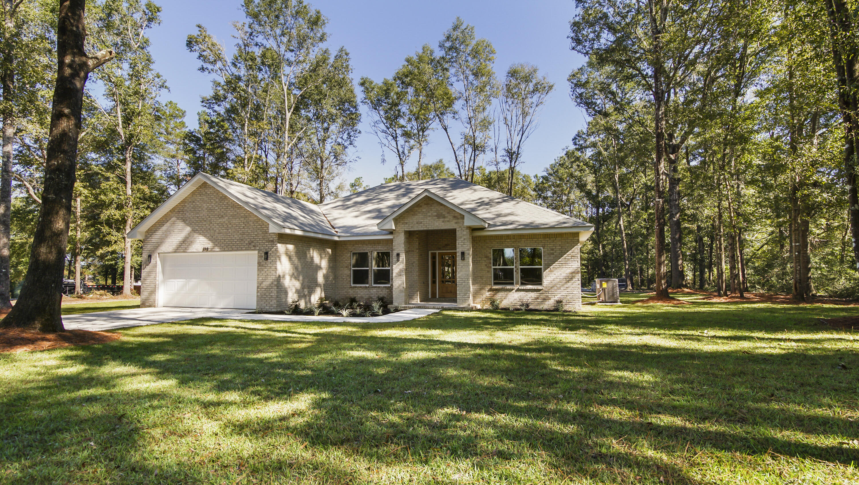 LAKE JUNIPER ESTATES - Residential