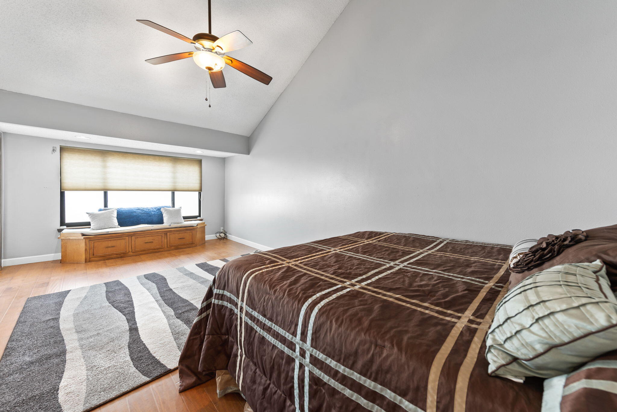 COVE OF SAN DE LORO - Residential