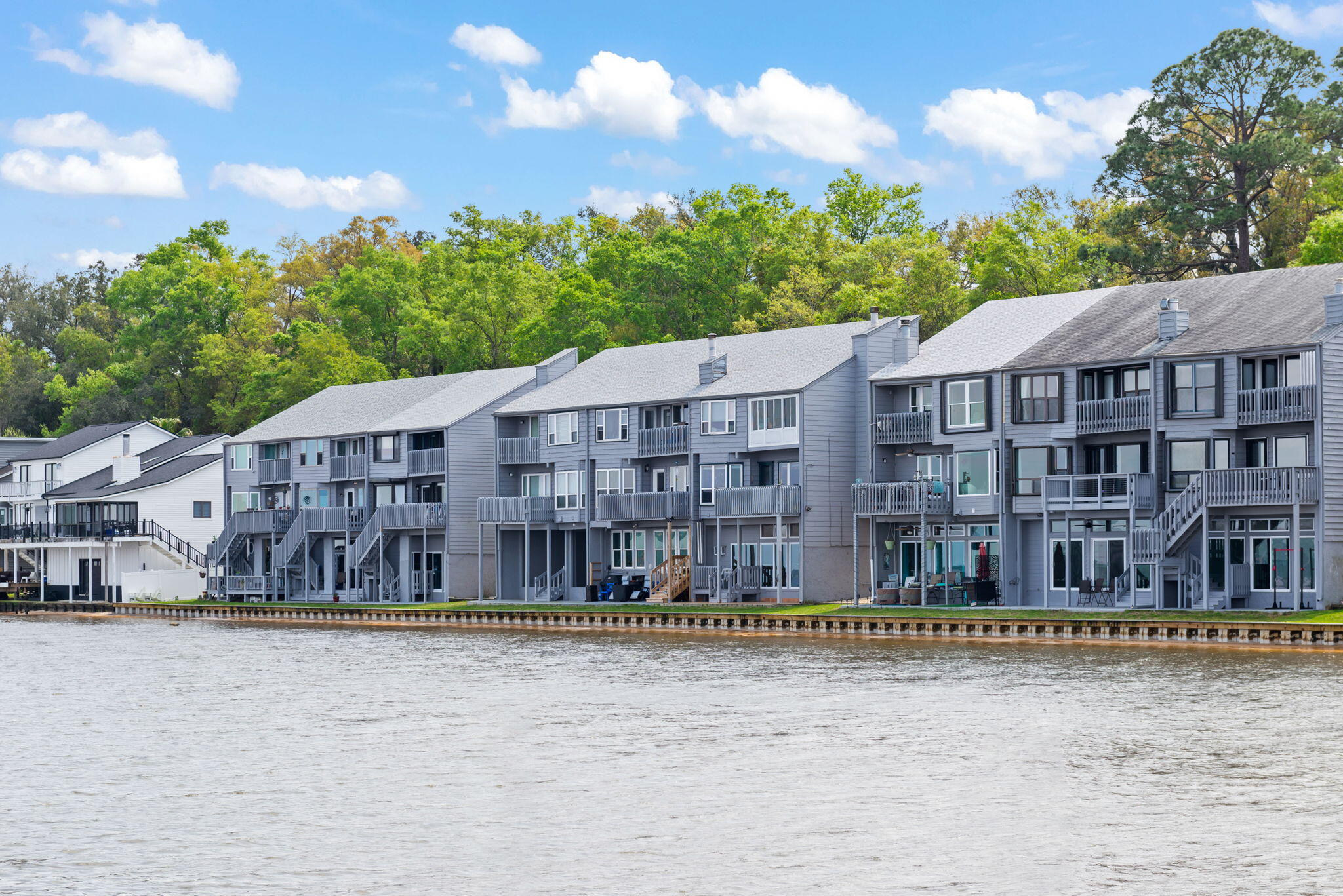 COVE OF SAN DE LORO - Residential