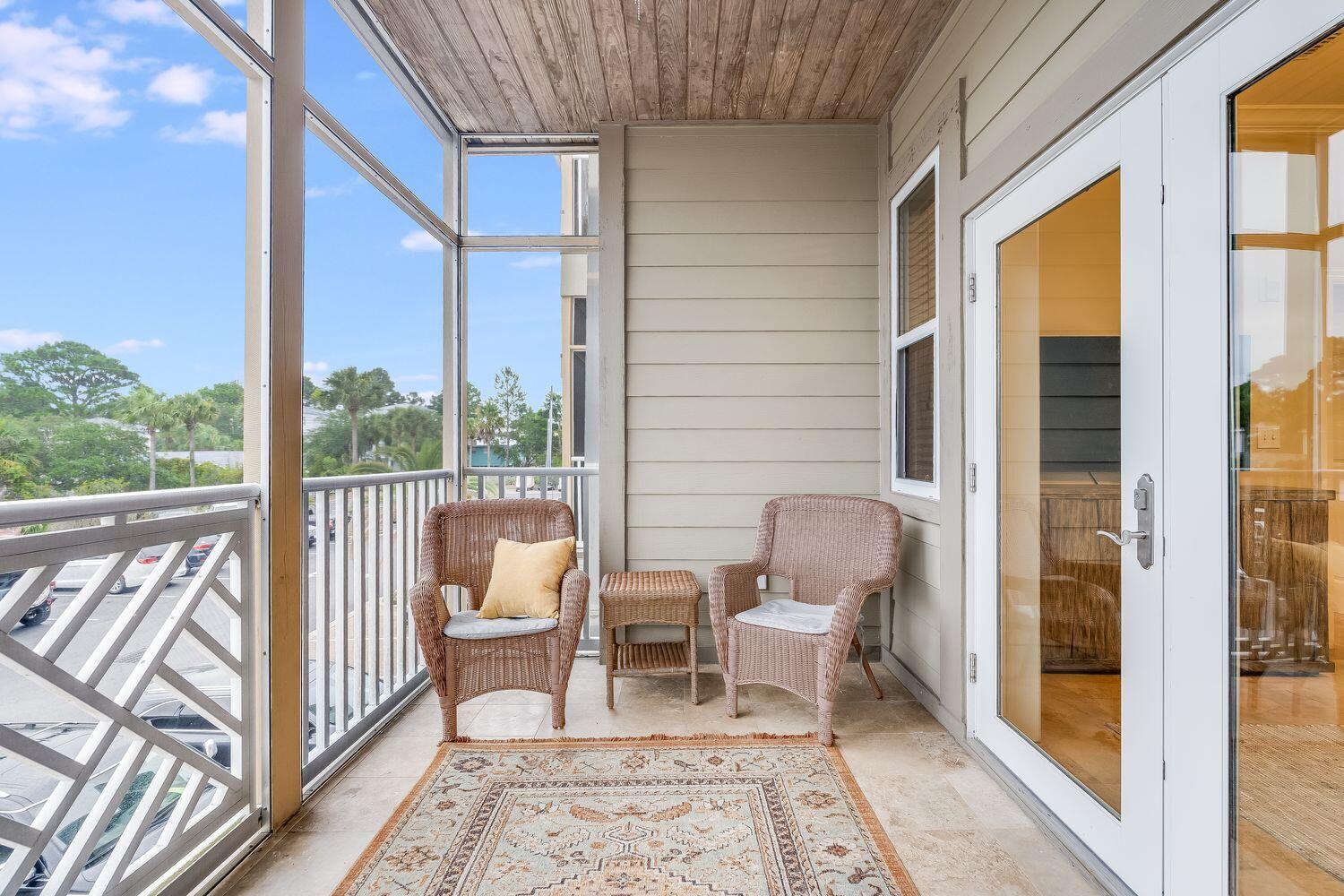 SEAGROVE HIGHLANDS - Residential Lease