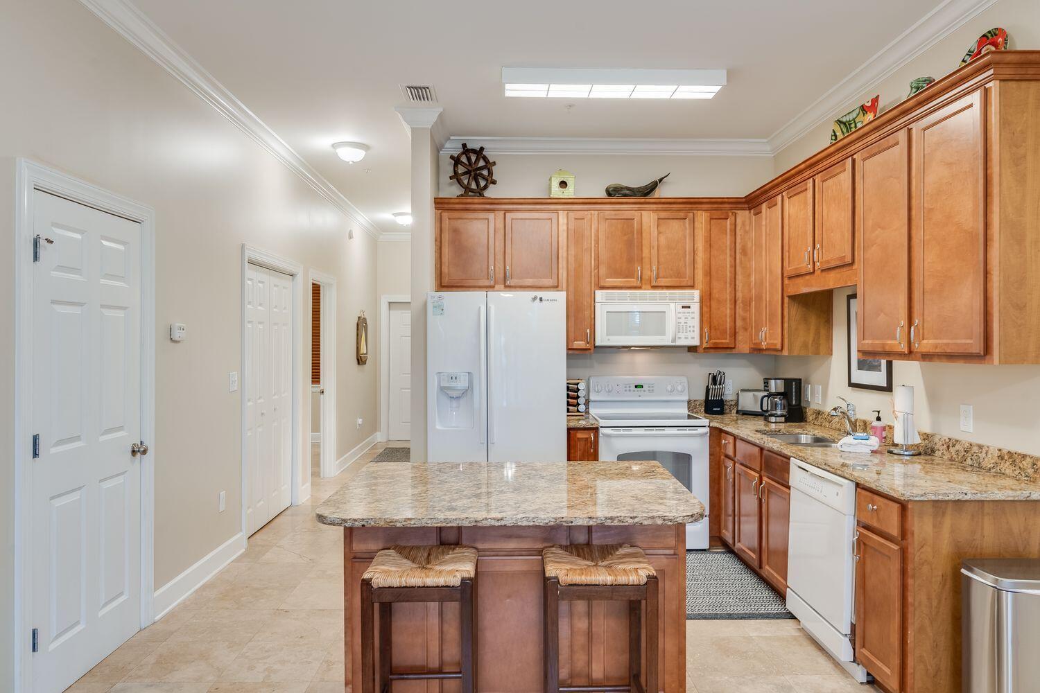 SEAGROVE HIGHLANDS - Residential Lease