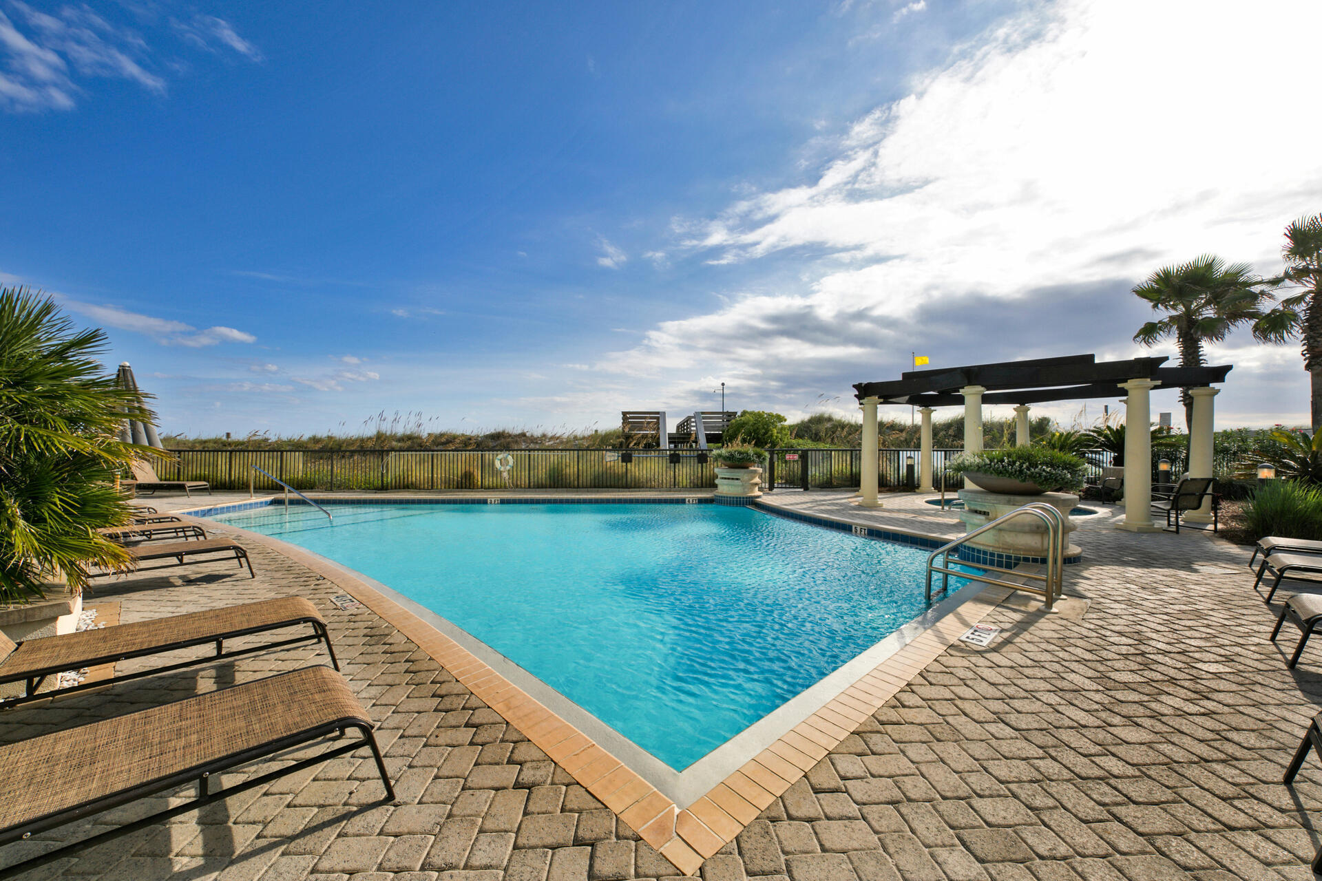 BELLA RIVA - Residential