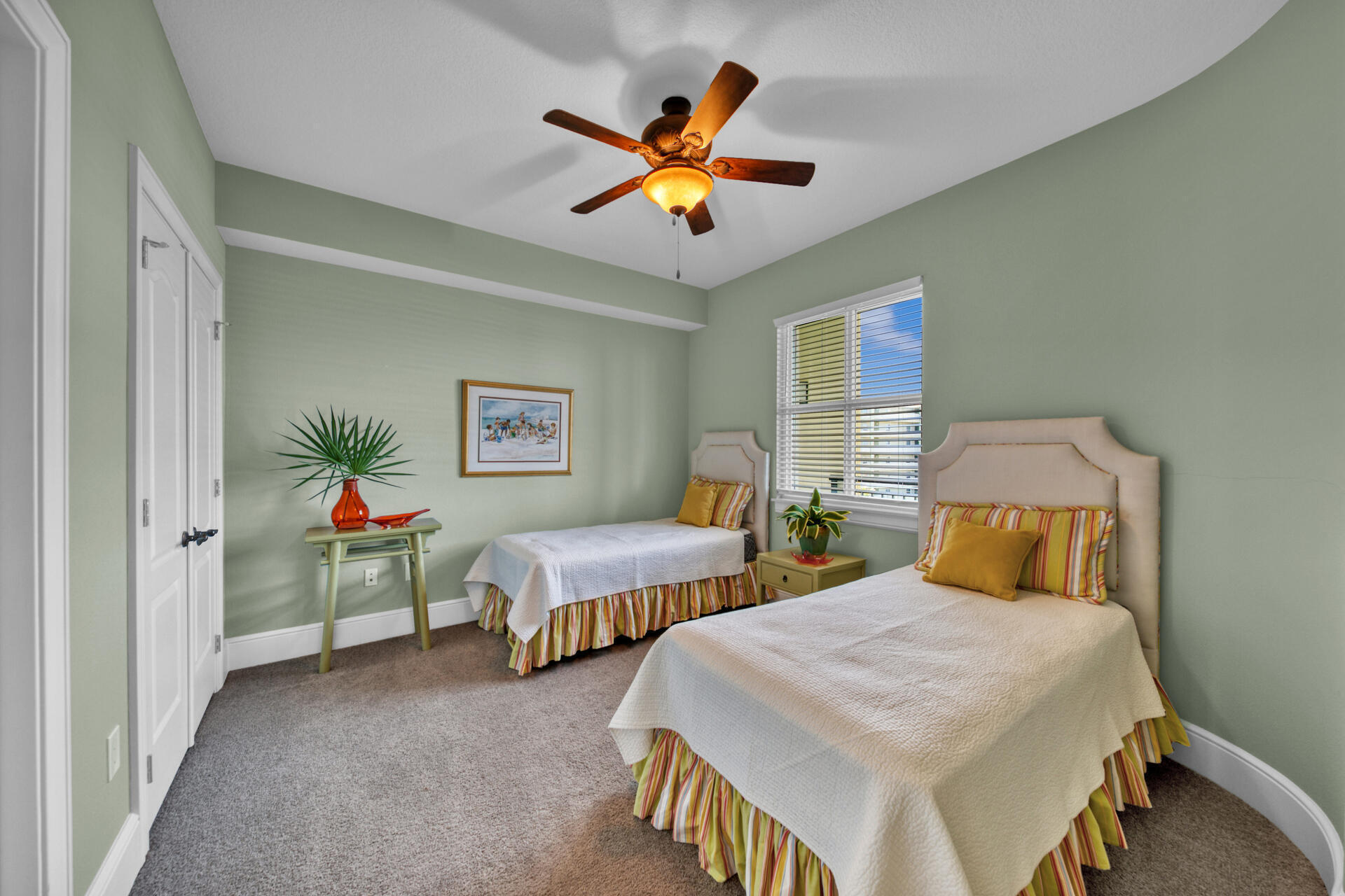 BELLA RIVA - Residential