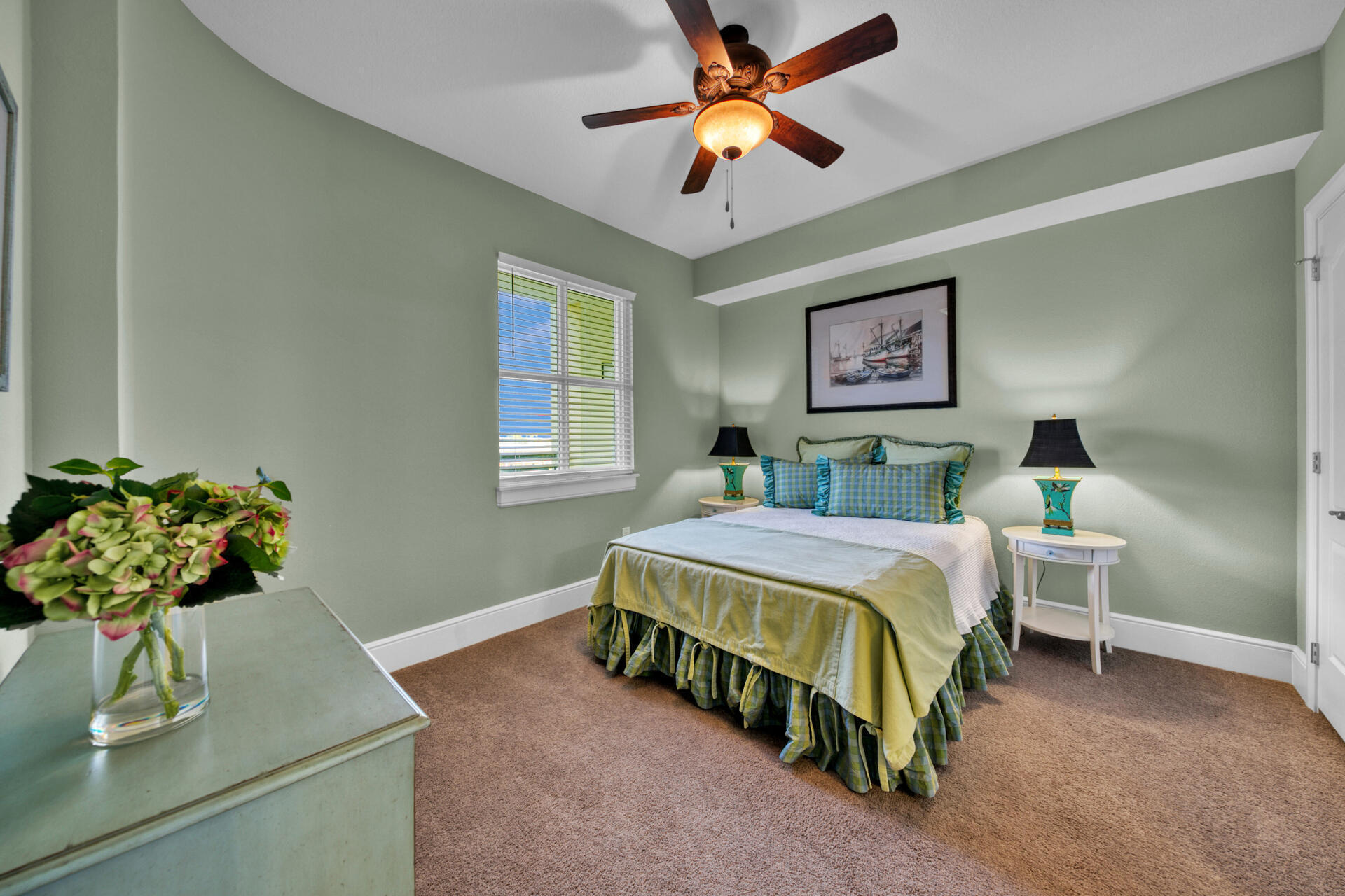 BELLA RIVA - Residential