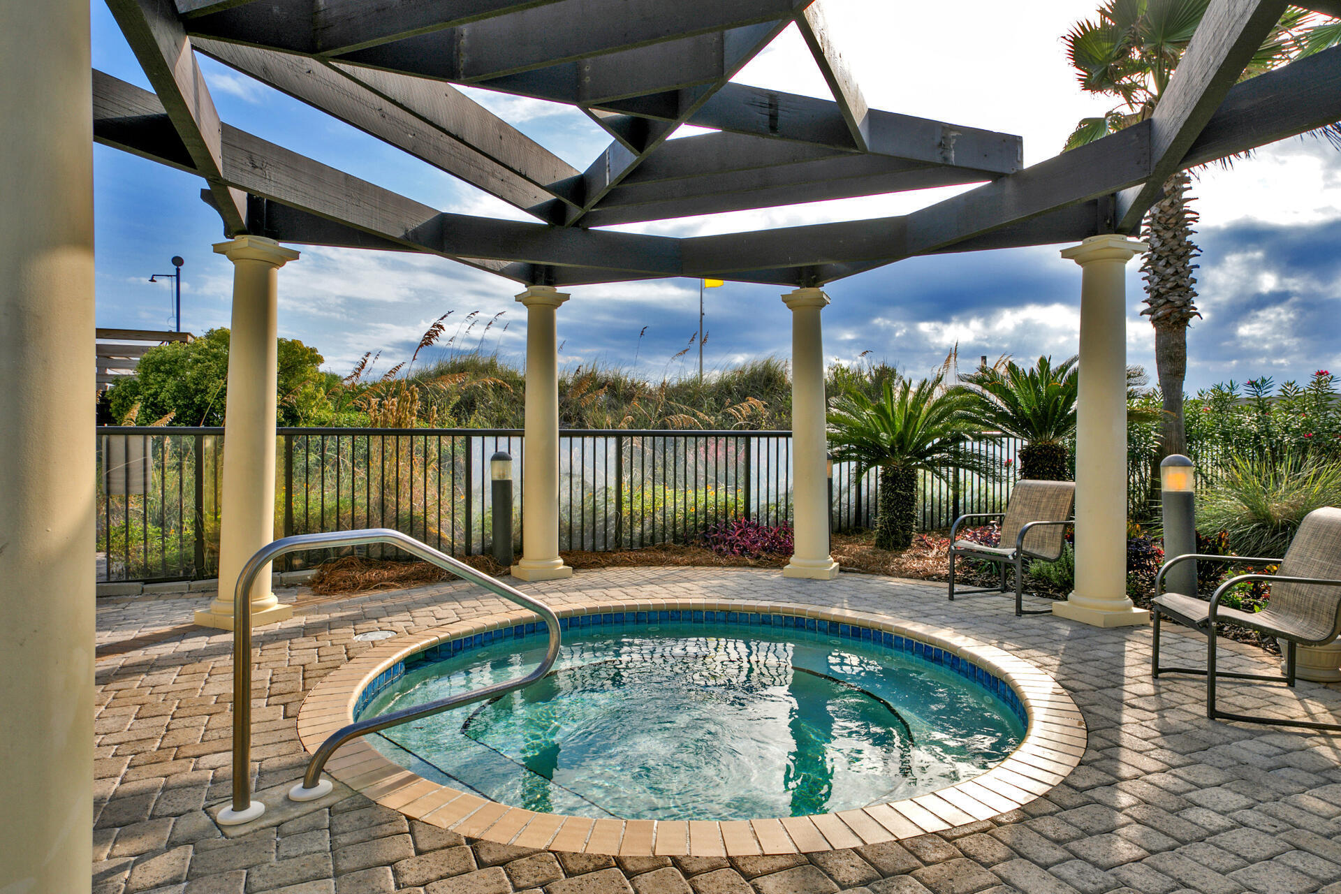 BELLA RIVA - Residential