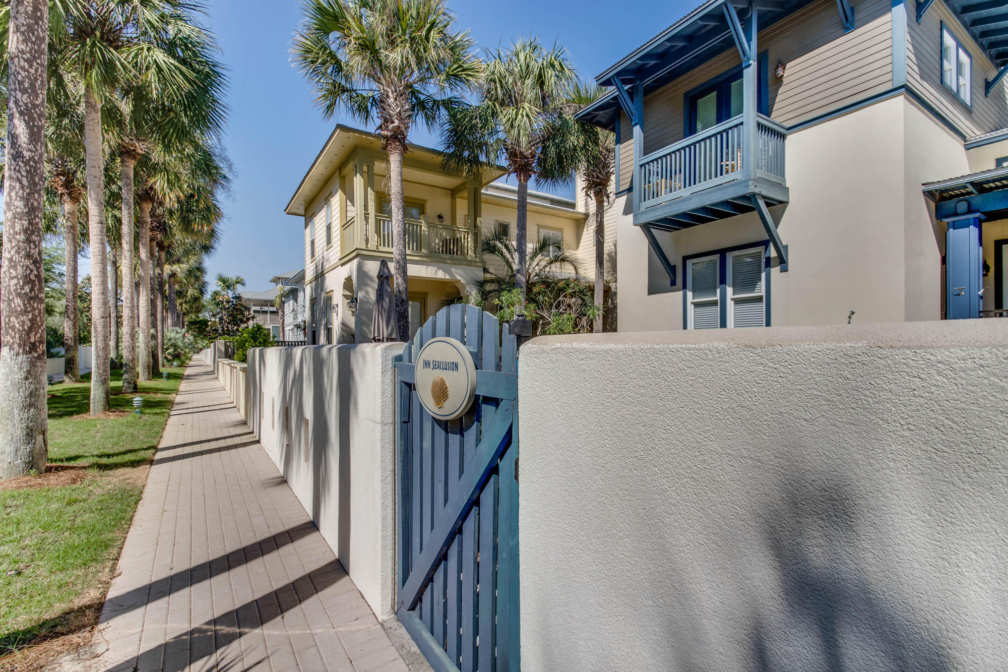 WATERS EDGE - Residential