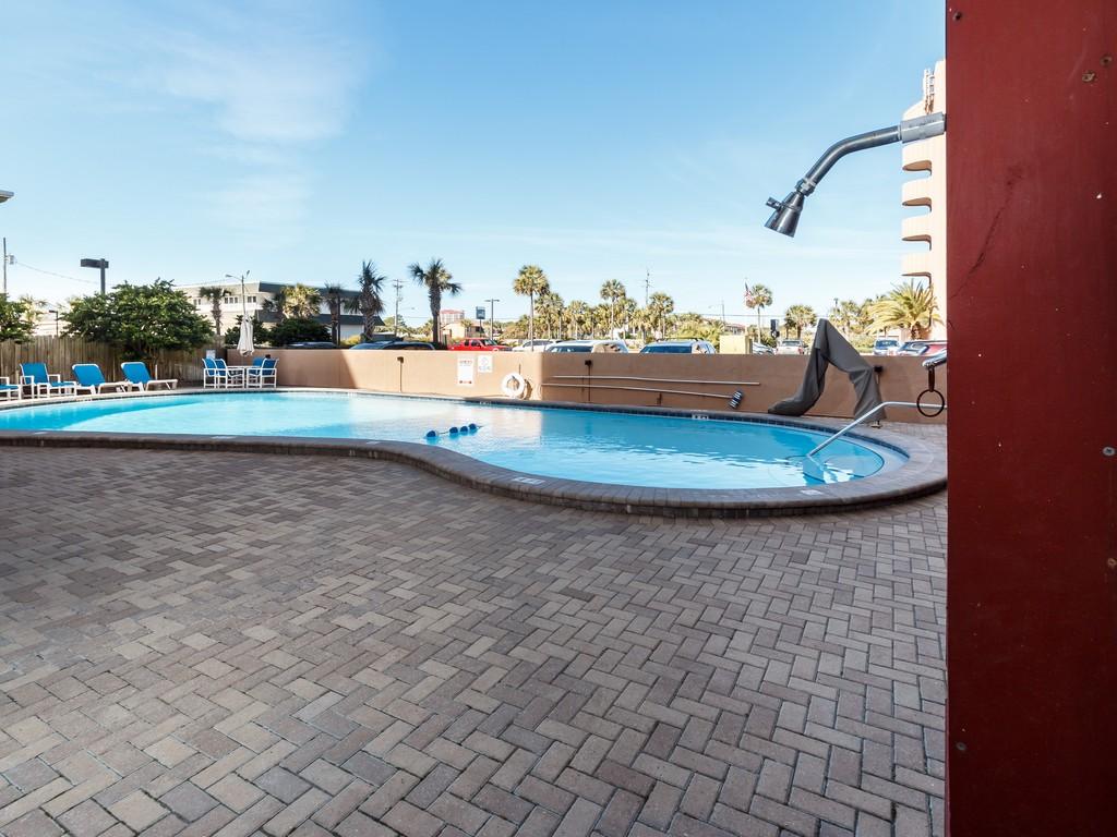 NAUTILUS CONDOMINIUM - Residential