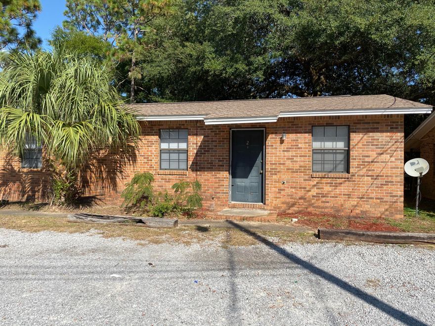 This unit has been recently updated with laminate flooring throughout. It boasts an open floorplan with 2 bedrooms and 1 bathroom not far from Hurlburt or Eglin AFB and includes washer/dryer hook-ups.  Lawn maintenance is included.