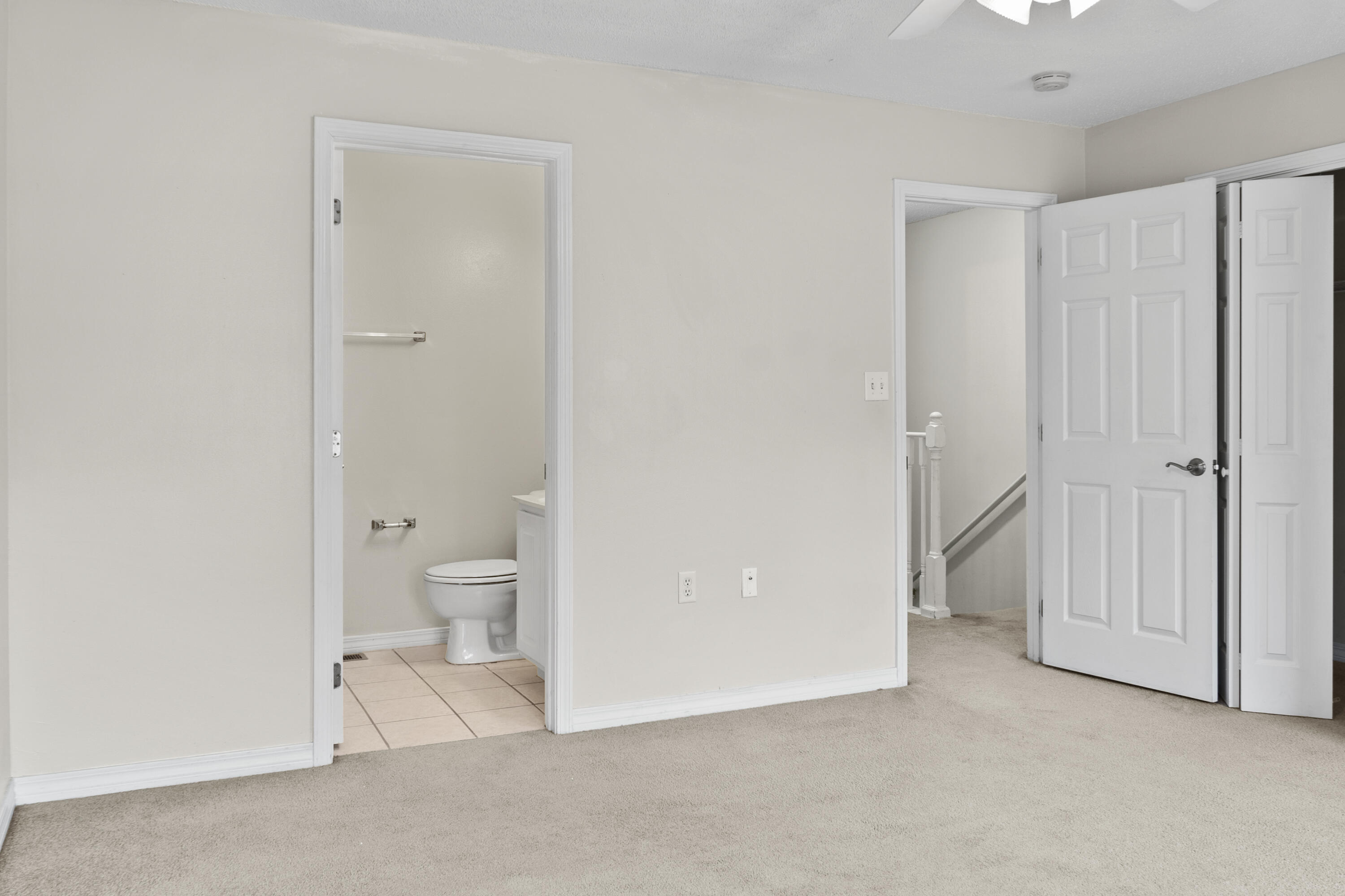 OAK PARK TOWNHOMES - Residential