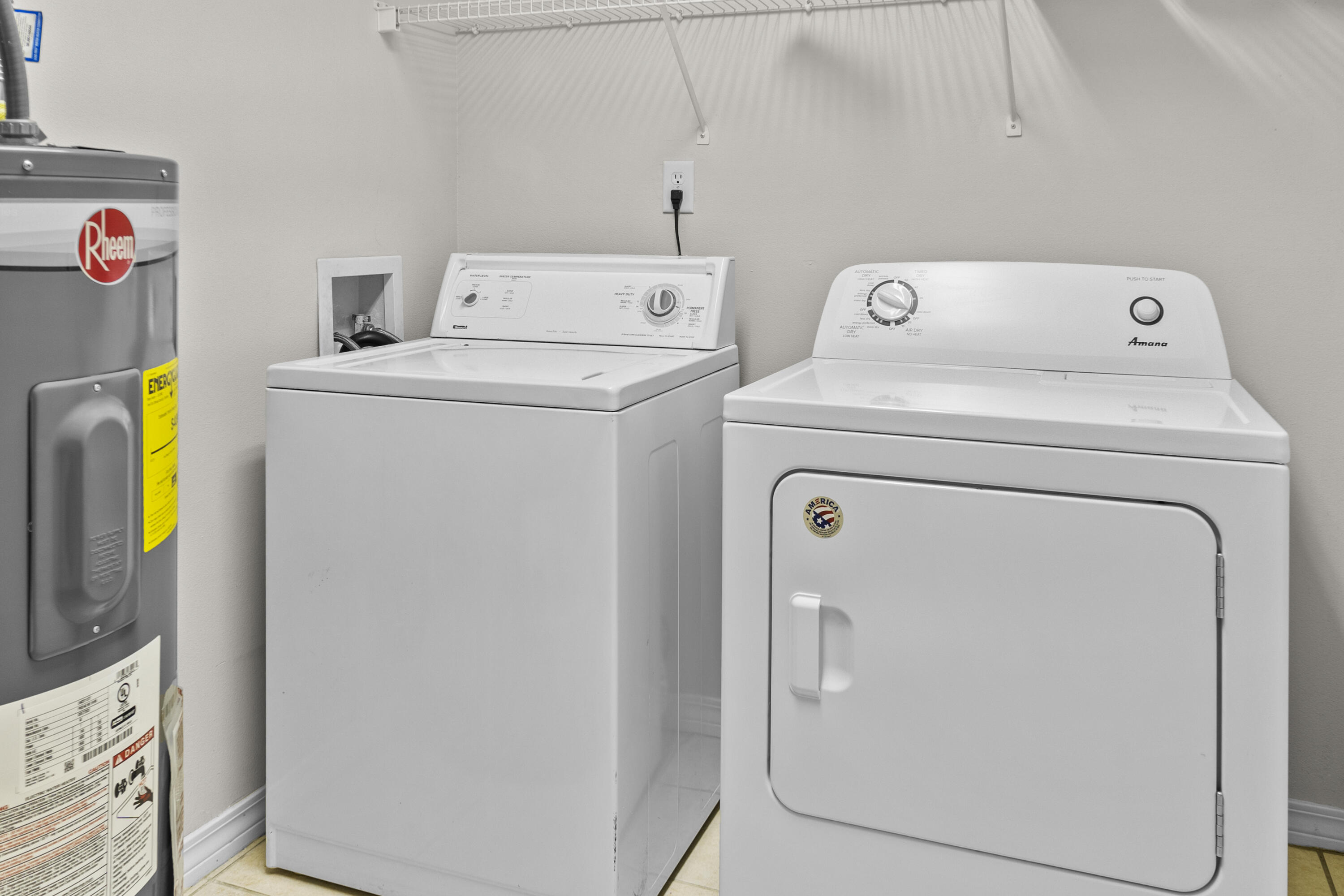 OAK PARK TOWNHOMES - Residential