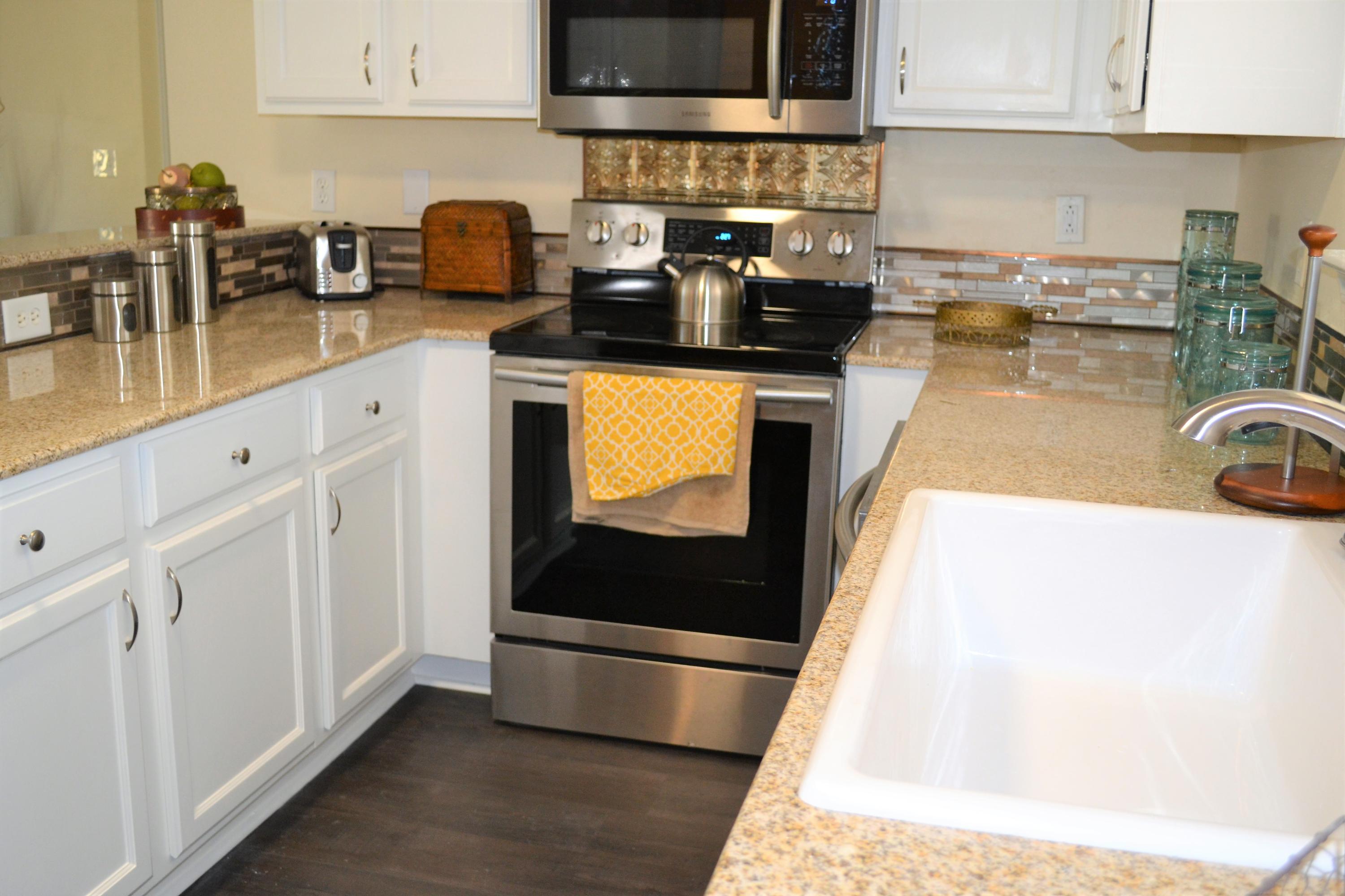 TRIPLE LAKES ESTATES - Residential