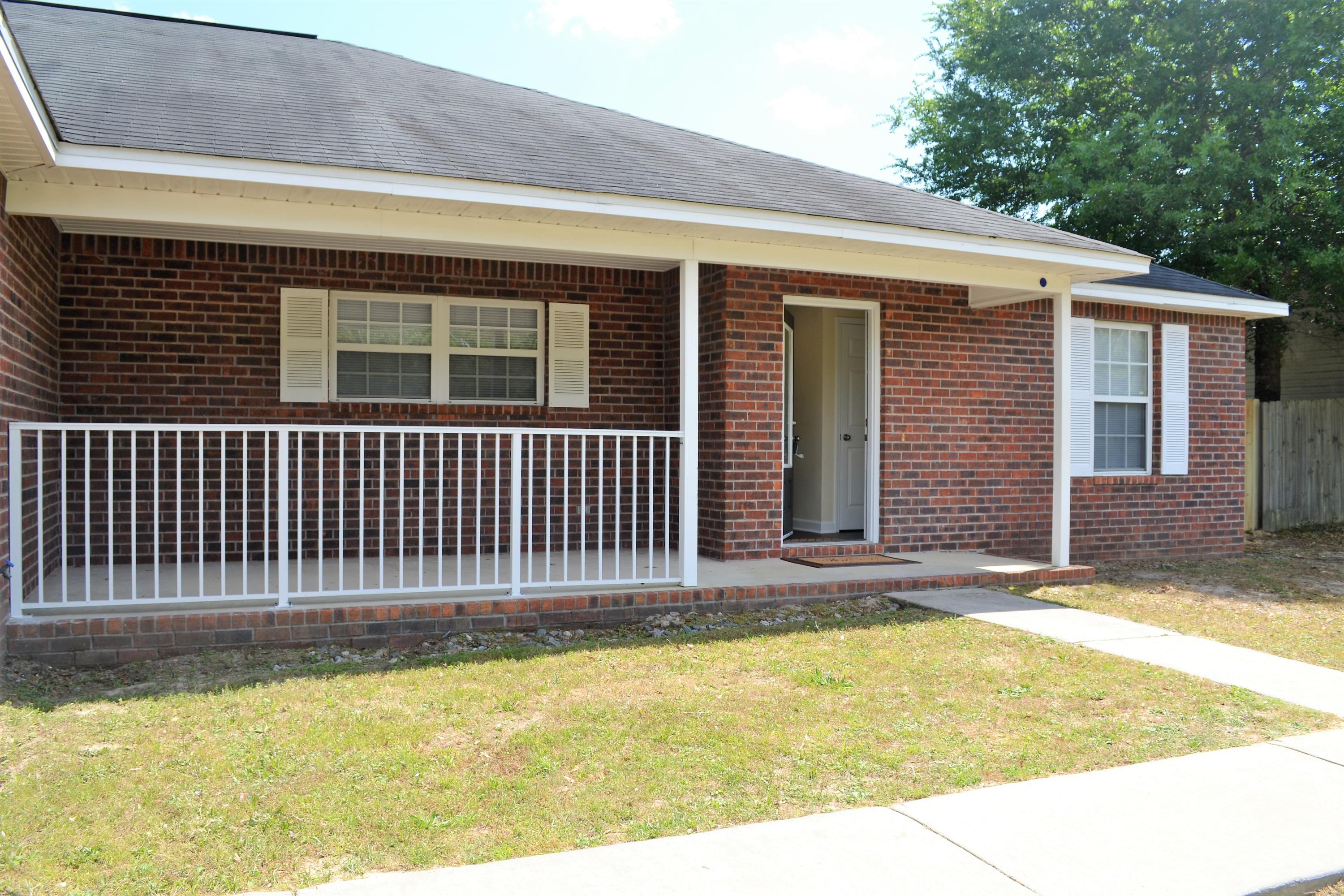 TRIPLE LAKES ESTATES - Residential