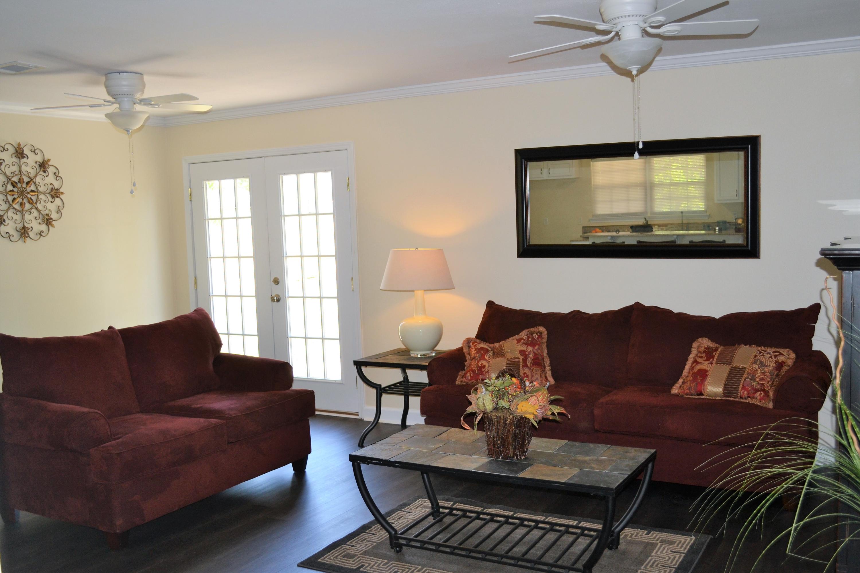 TRIPLE LAKES ESTATES - Residential