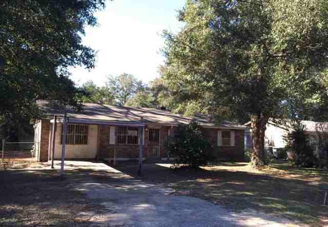 Older Ranch Style Home w/ Lots of Potential. Choose FHA financing to qualify for $100 down payment, ask your agent for details. This property is considered Insurable with Escrow by a FHA Appraiser. Buyers may escrow funds for repairs after the close of escrow & the amount is added to the loan balance of the standard FHA Financing (203b). Please see attached Repair Escrow & PCR for details. Available to Owner Occupants for 15 days from list date.