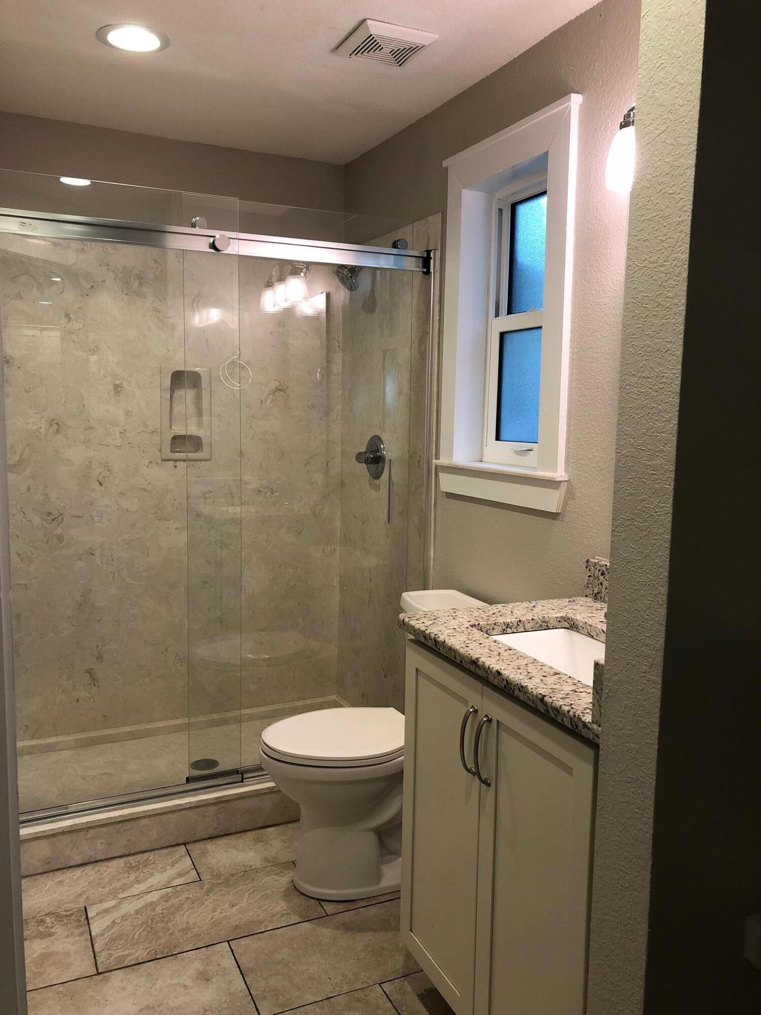 SEABREEZE - Residential Lease