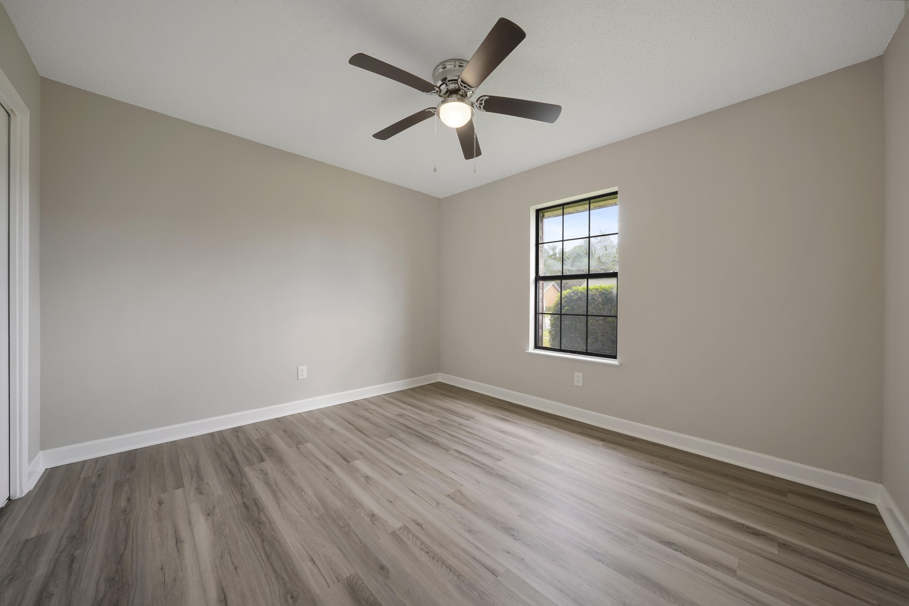 CHATEAU PRES DE LA MER - Residential