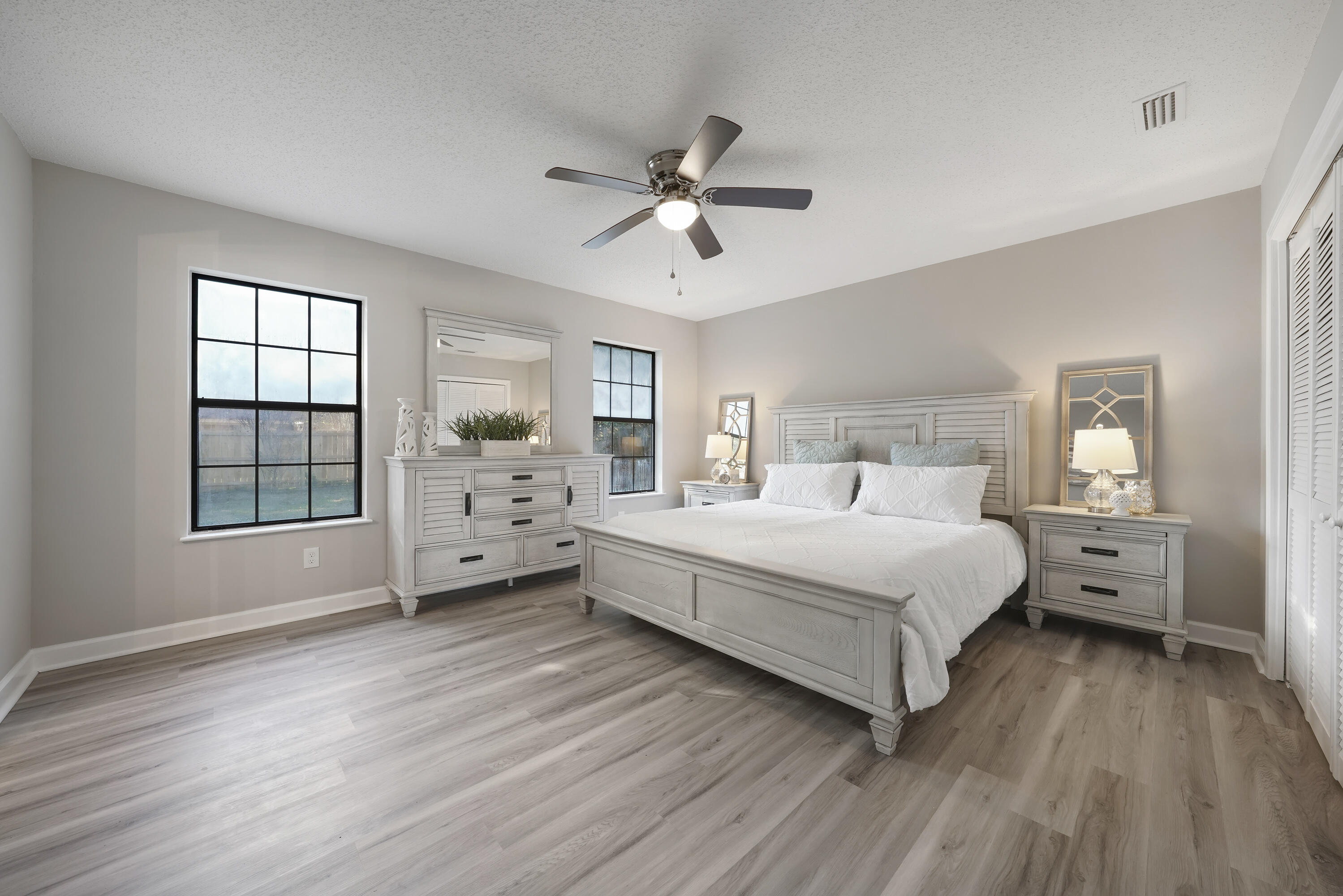 CHATEAU PRES DE LA MER - Residential