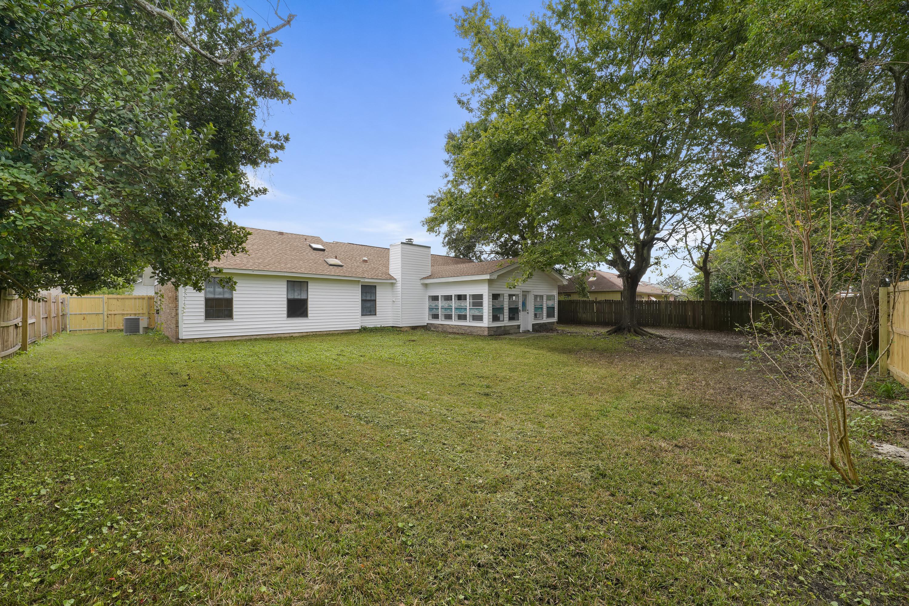 CHATEAU PRES DE LA MER - Residential