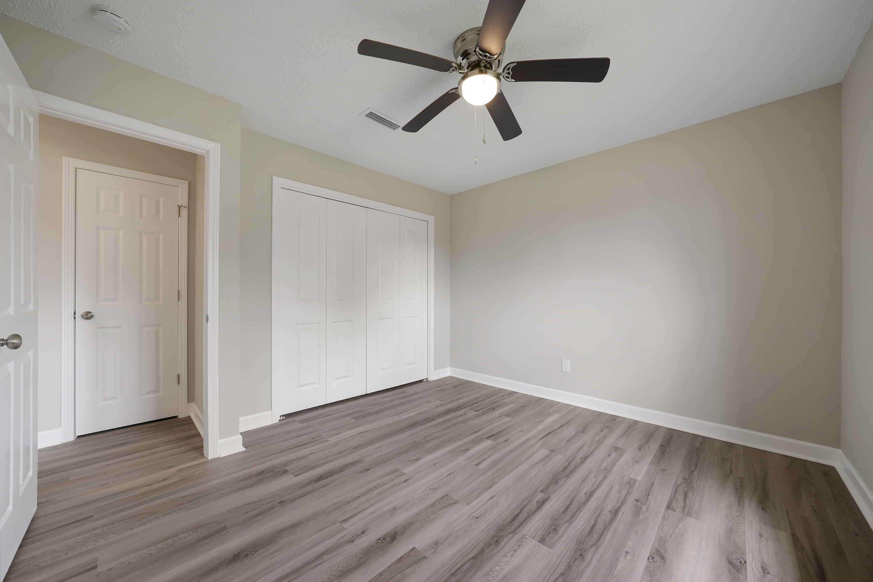 CHATEAU PRES DE LA MER - Residential