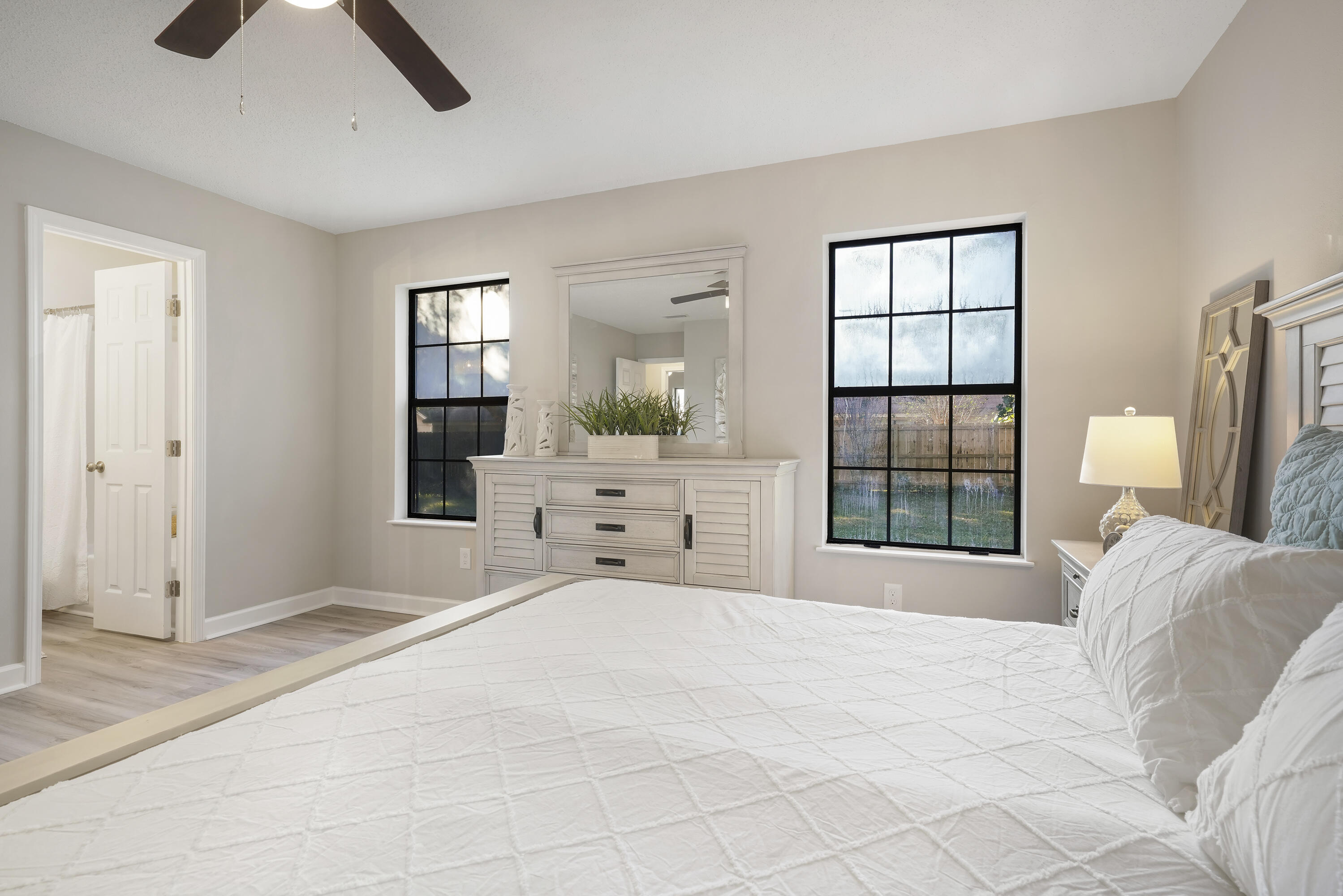 CHATEAU PRES DE LA MER - Residential