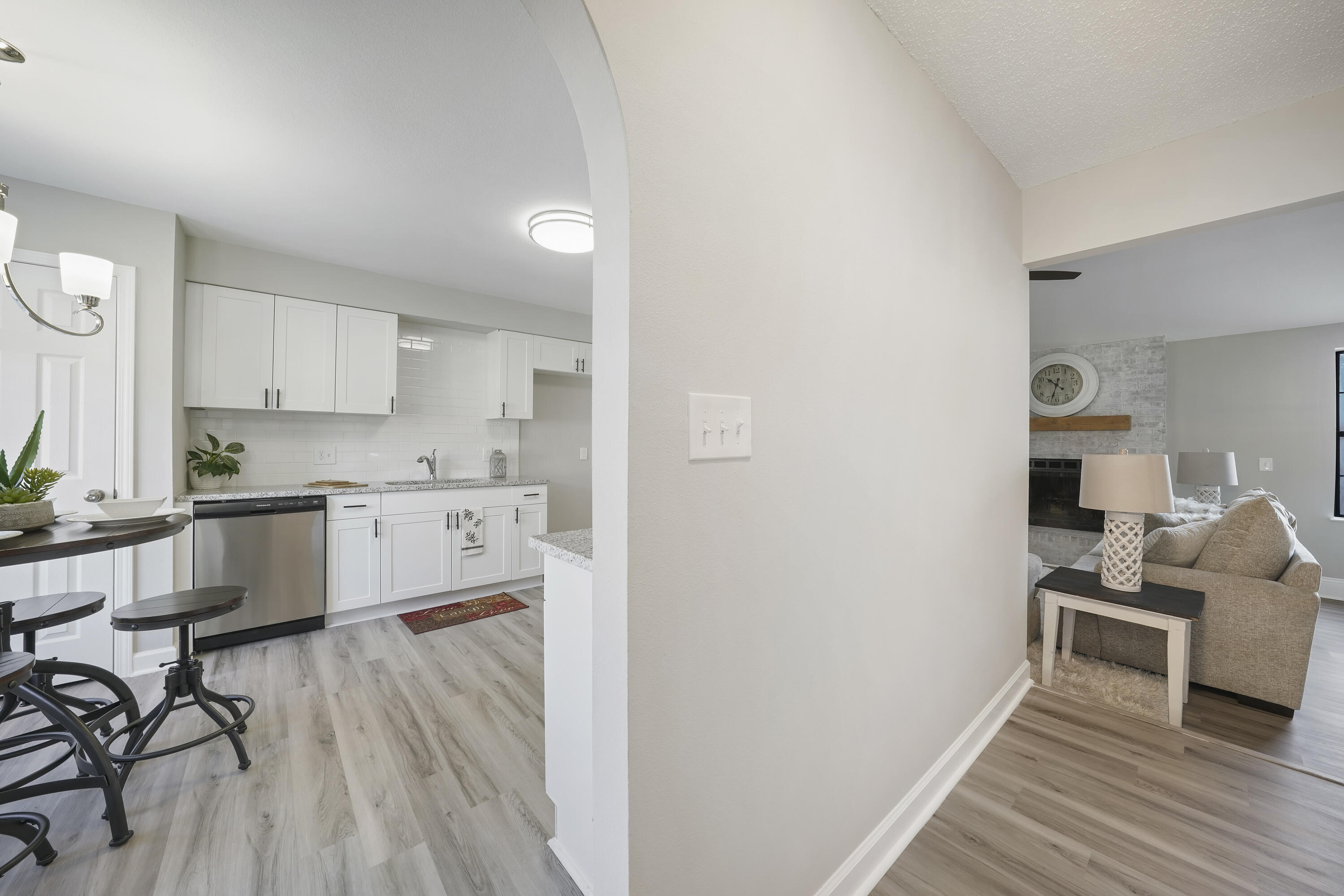 CHATEAU PRES DE LA MER - Residential