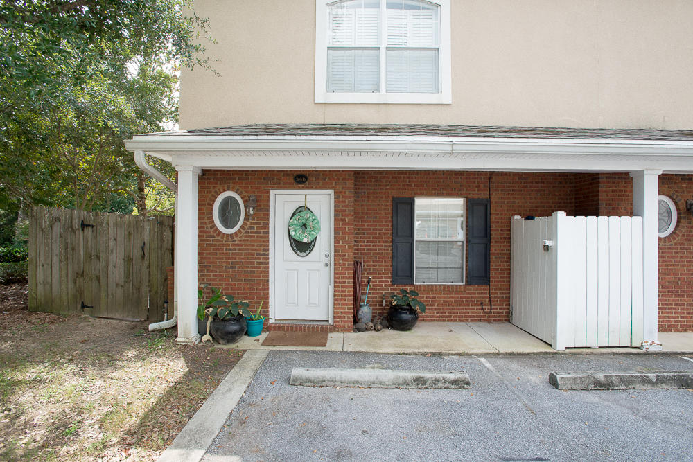 BEAVER CREEK - Residential Lease