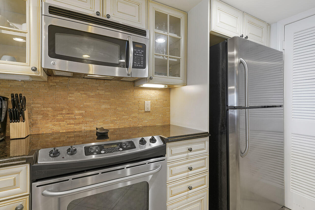 BREAKERS EAST CONDO - Residential