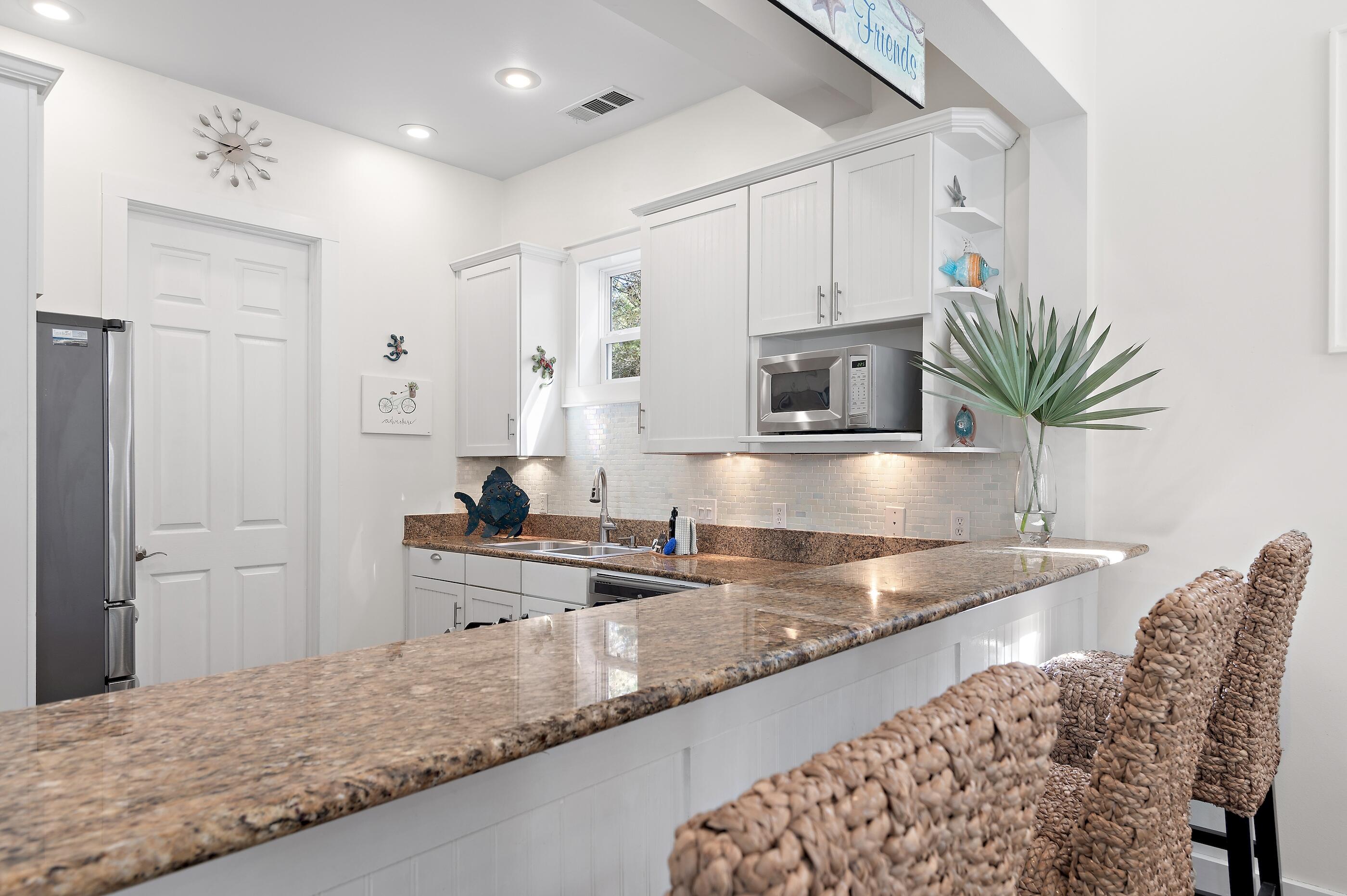 SUMMER'S EDGE - Residential