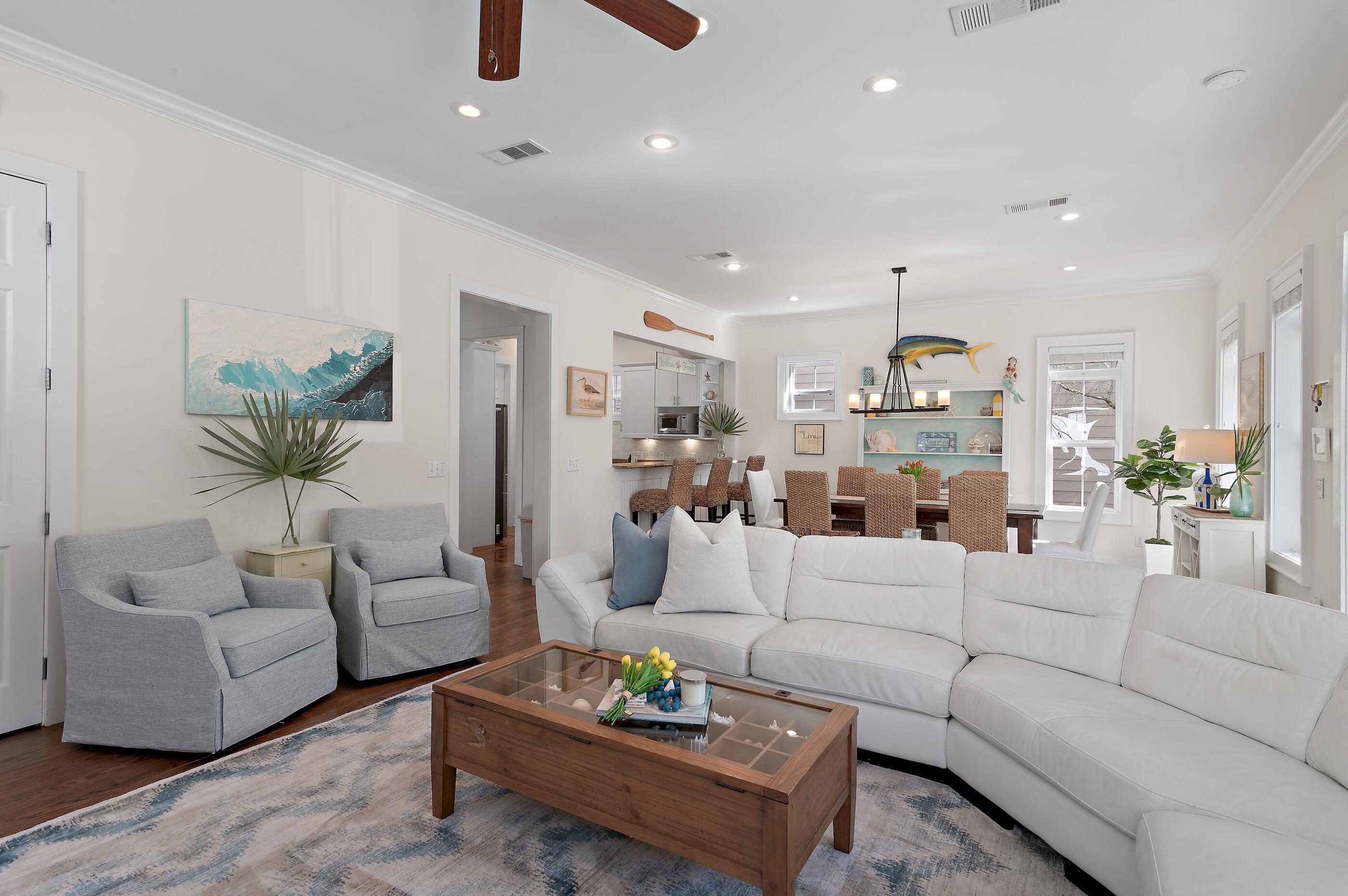 SUMMER'S EDGE - Residential