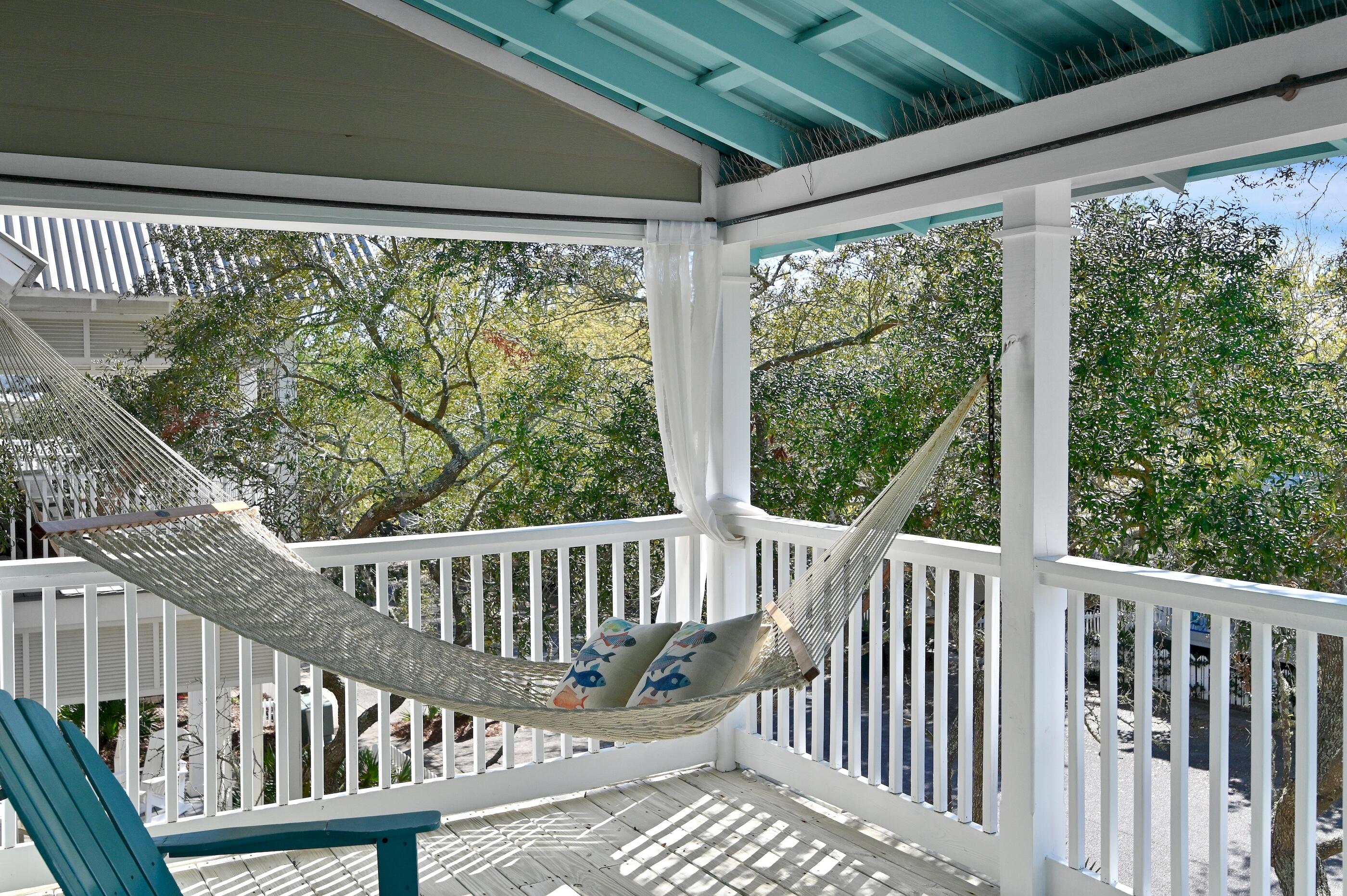SUMMER'S EDGE - Residential