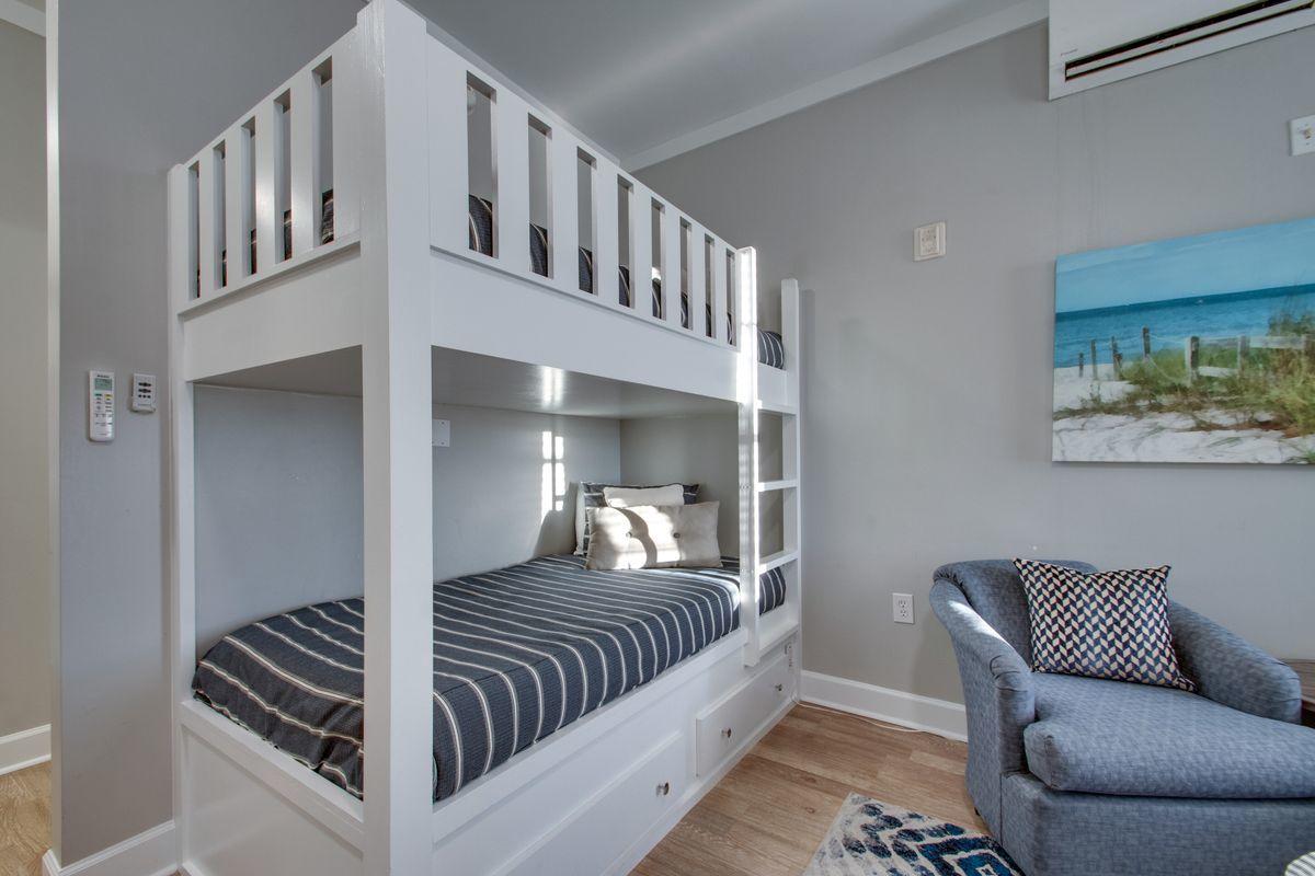 VILLAGE OF SOUTH WALTON BEACH THE - Residential