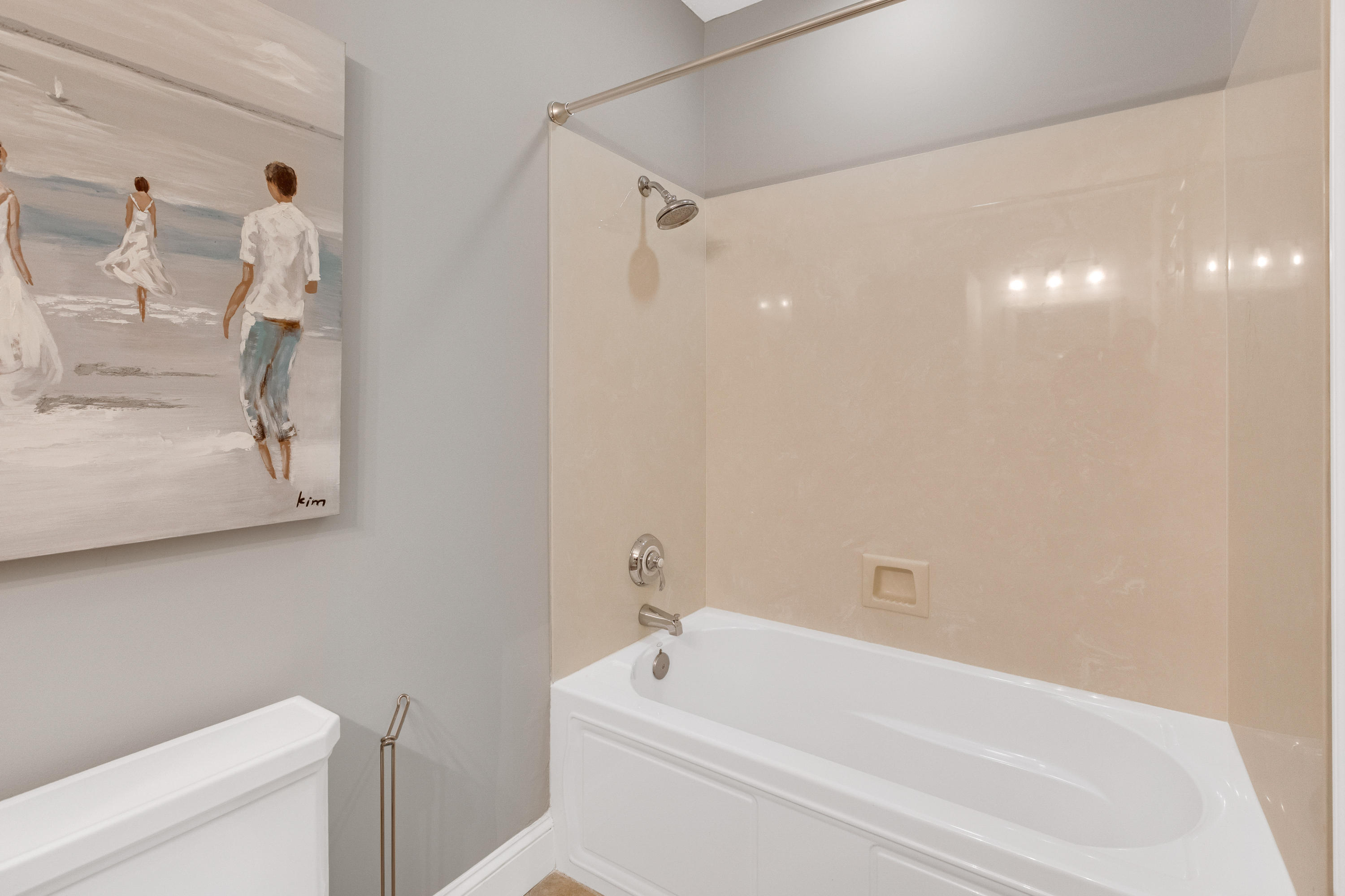 ALEXANDER AT PALM COURT - Residential