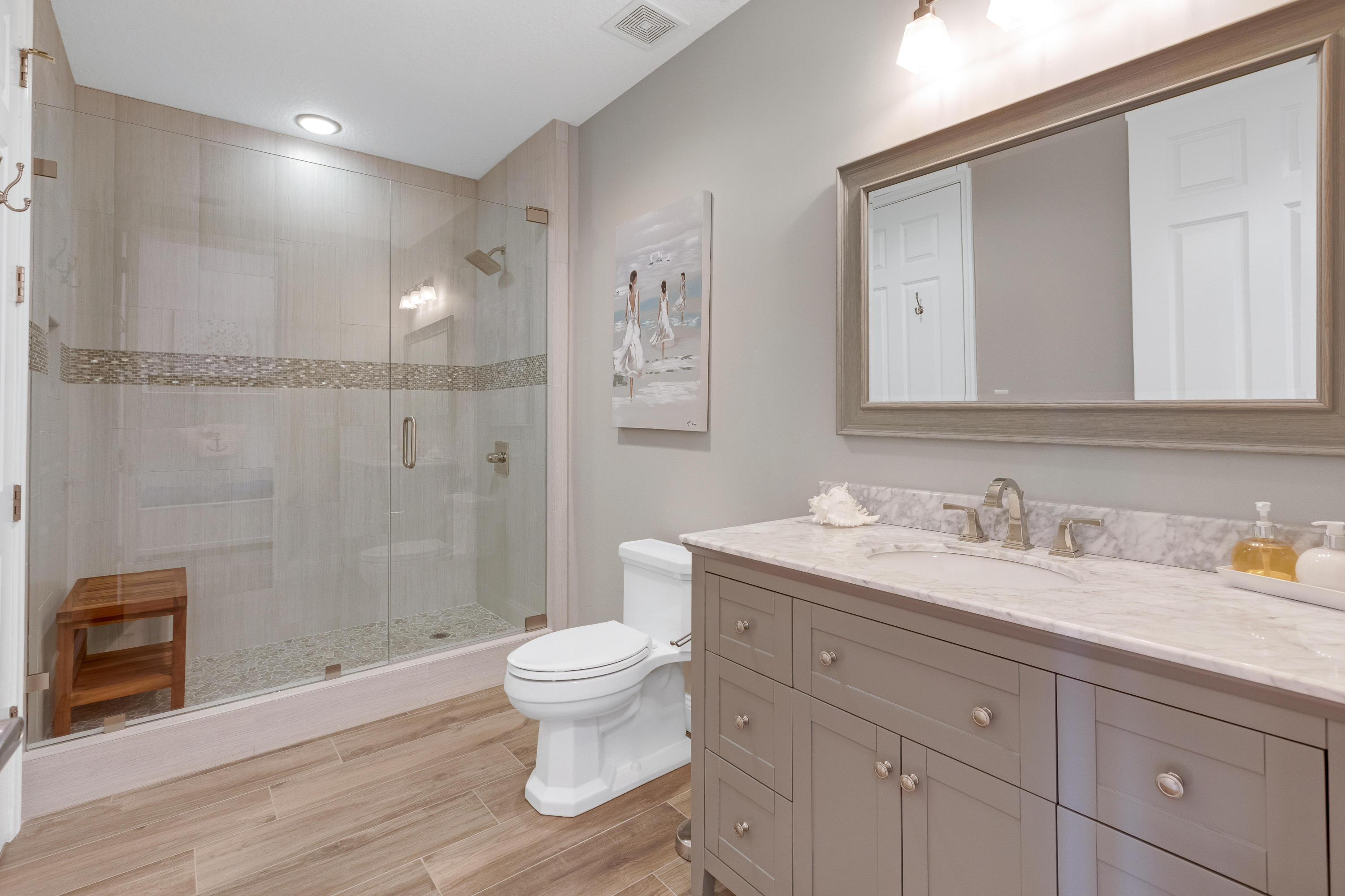 ALEXANDER AT PALM COURT - Residential