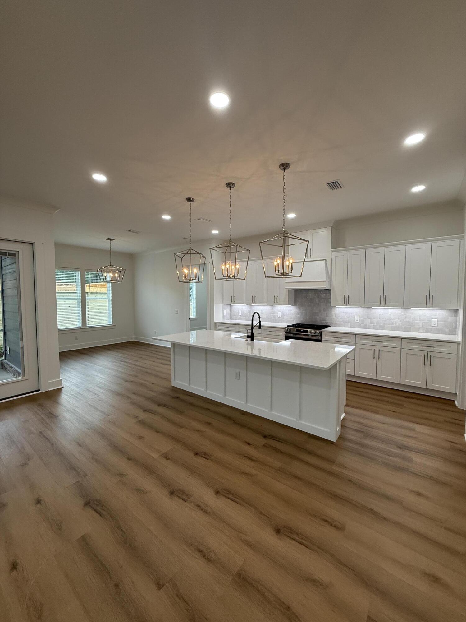 Deer Moss Creek - Residential